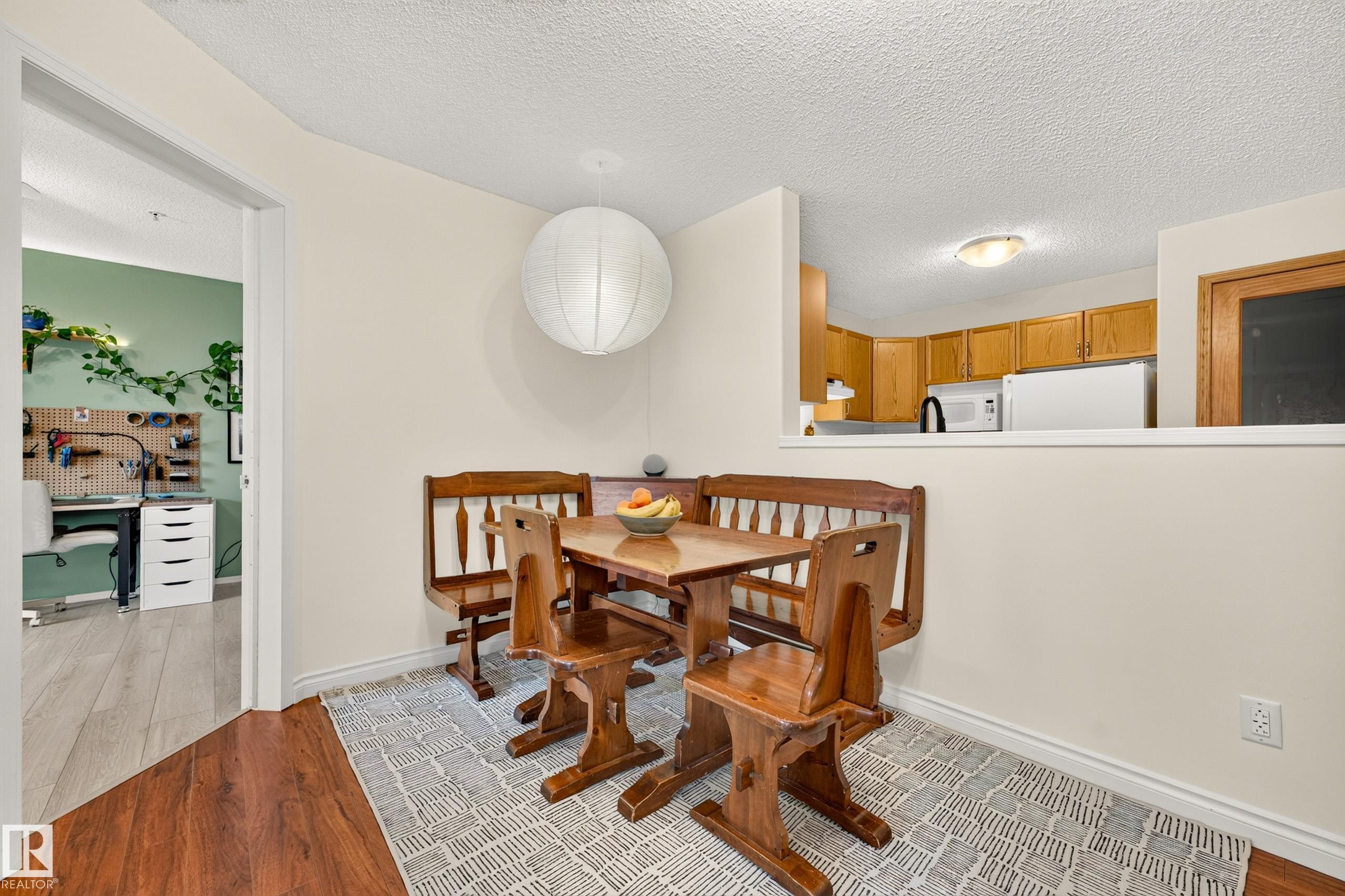 #206 7839 96 St Nw, Edmonton, AB - Indoor