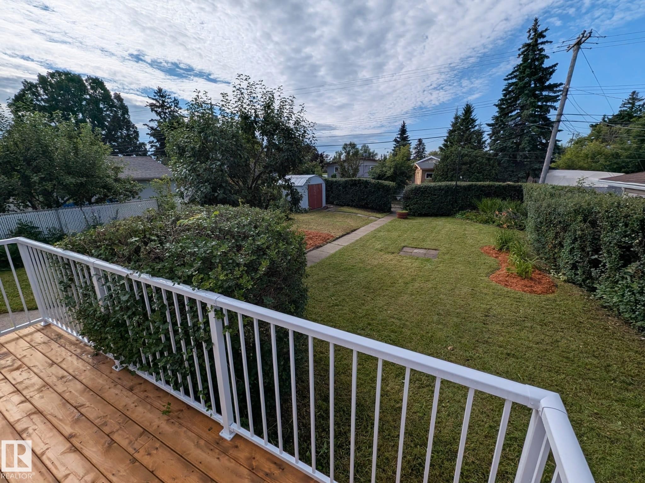 9523 134 Avenue Nw, Edmonton, AB - Outdoor