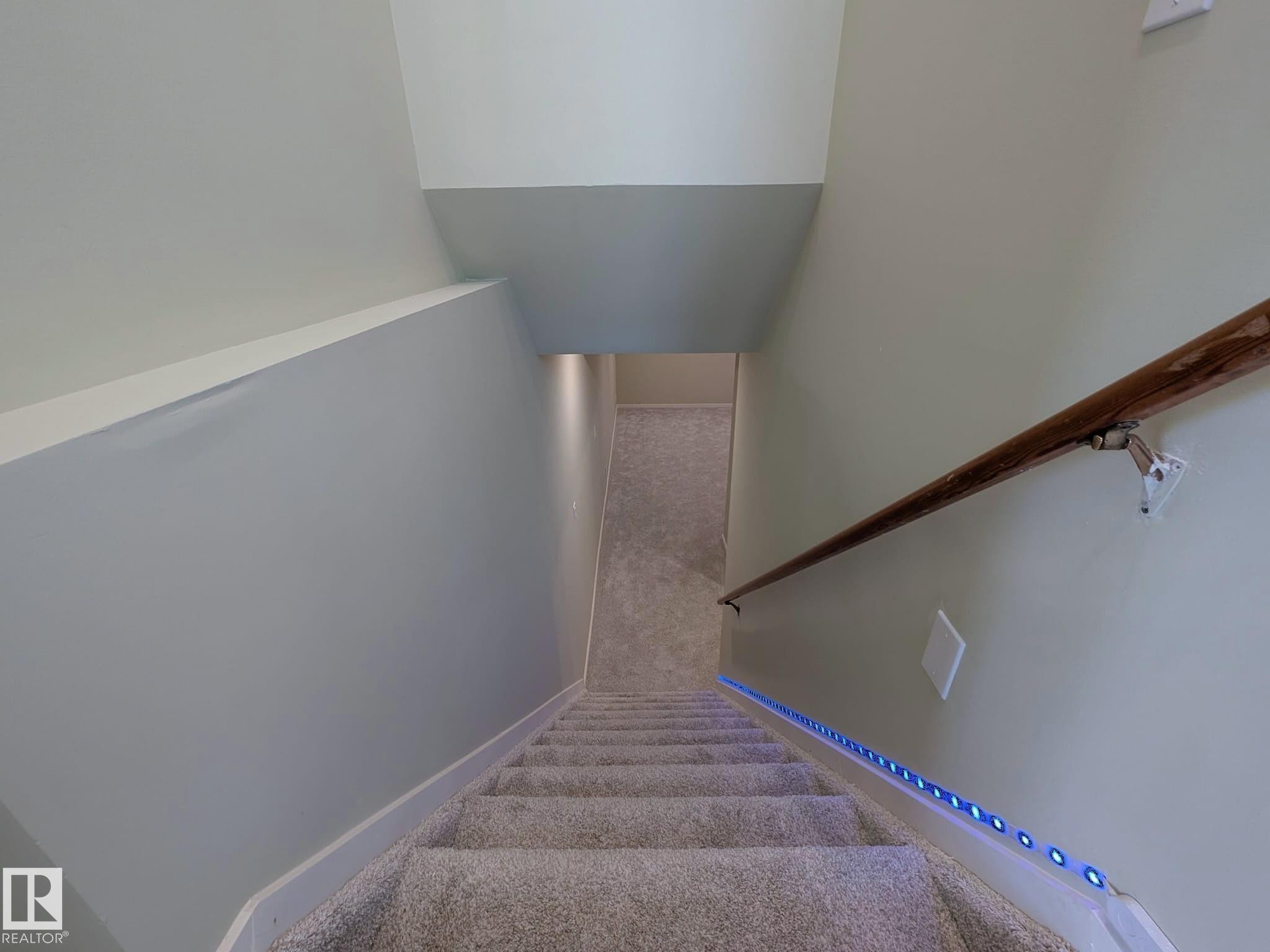 9523 134 Avenue Nw, Edmonton, AB - Indoor Photo Showing Other Room