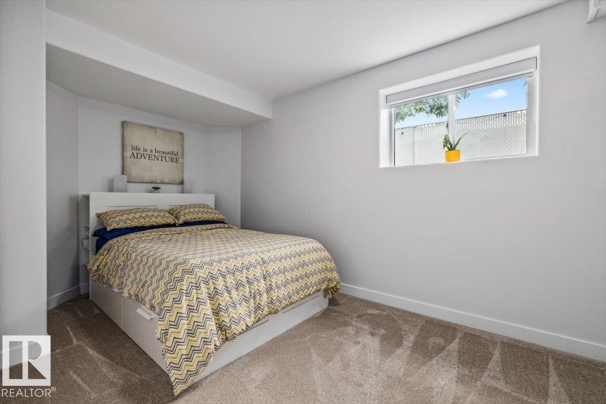 8731 160A Avenue Nw, Edmonton, AB - Indoor Photo Showing Bedroom