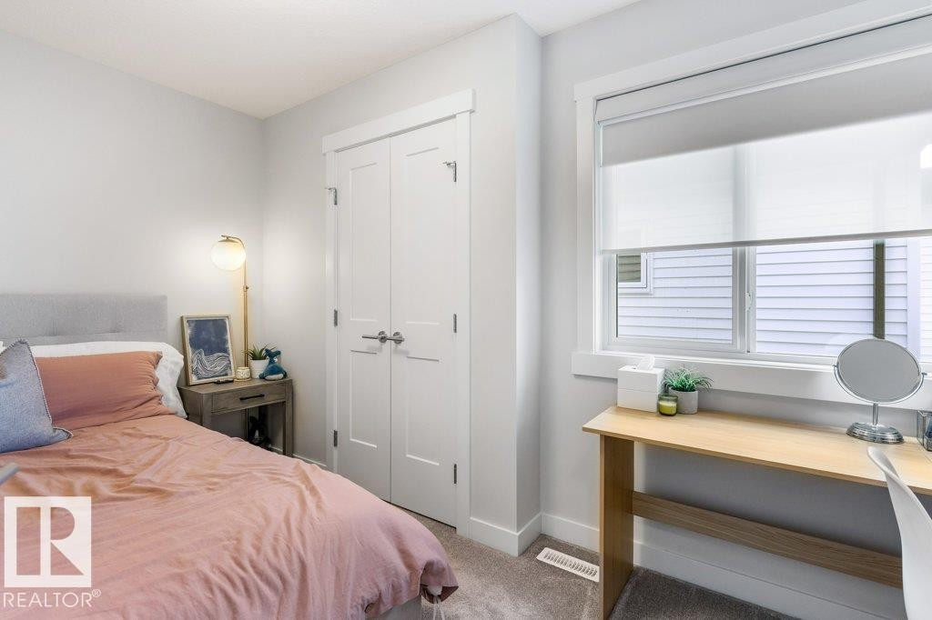 13 Jennifer Crescent, St. Albert, AB - Indoor Photo Showing Bedroom