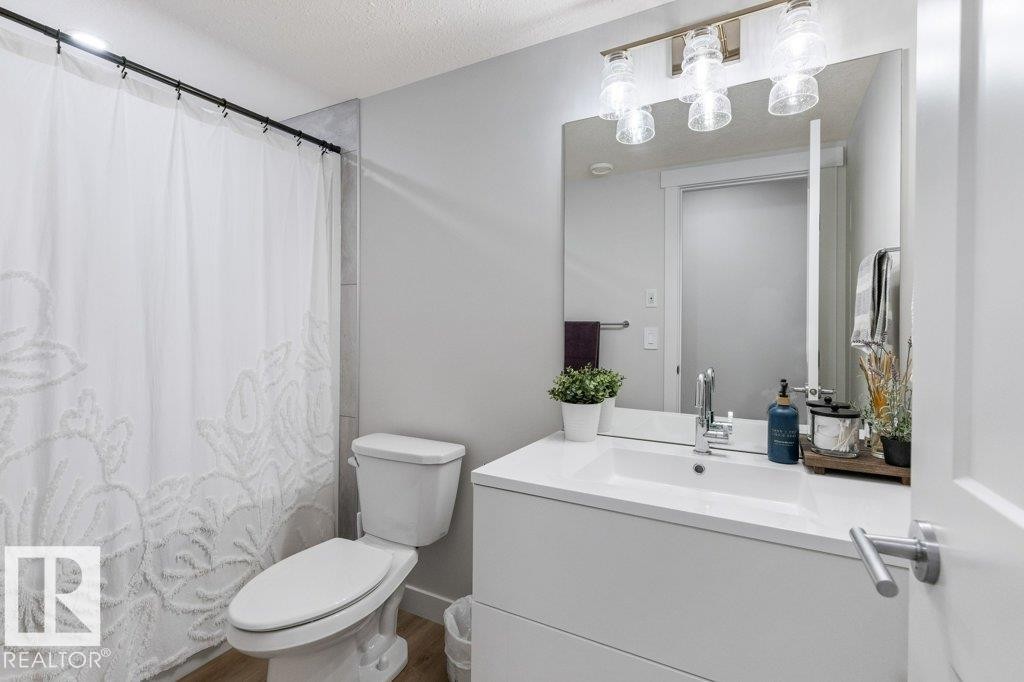 13 Jennifer Crescent, St. Albert, AB - Indoor Photo Showing Bathroom