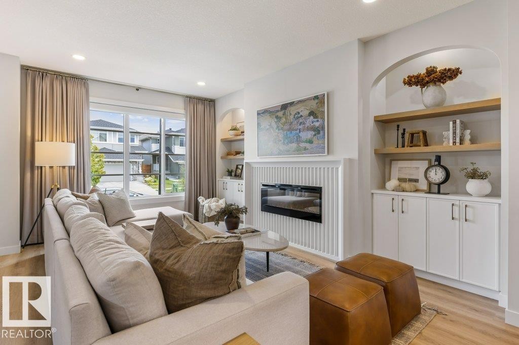 13 Jennifer Crescent, St. Albert, AB - Indoor Photo Showing Living Room With Fireplace