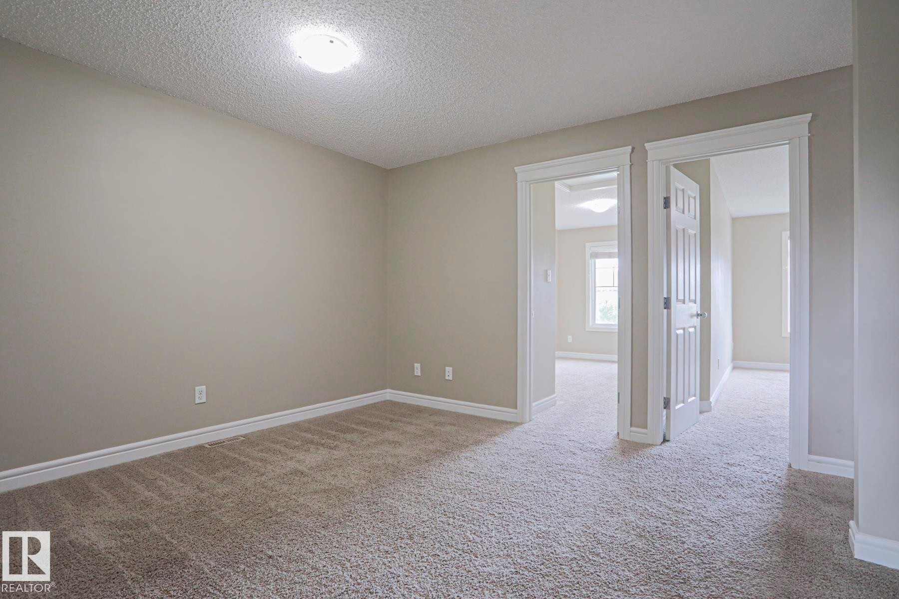 1456 33B Street Nw, Edmonton, AB