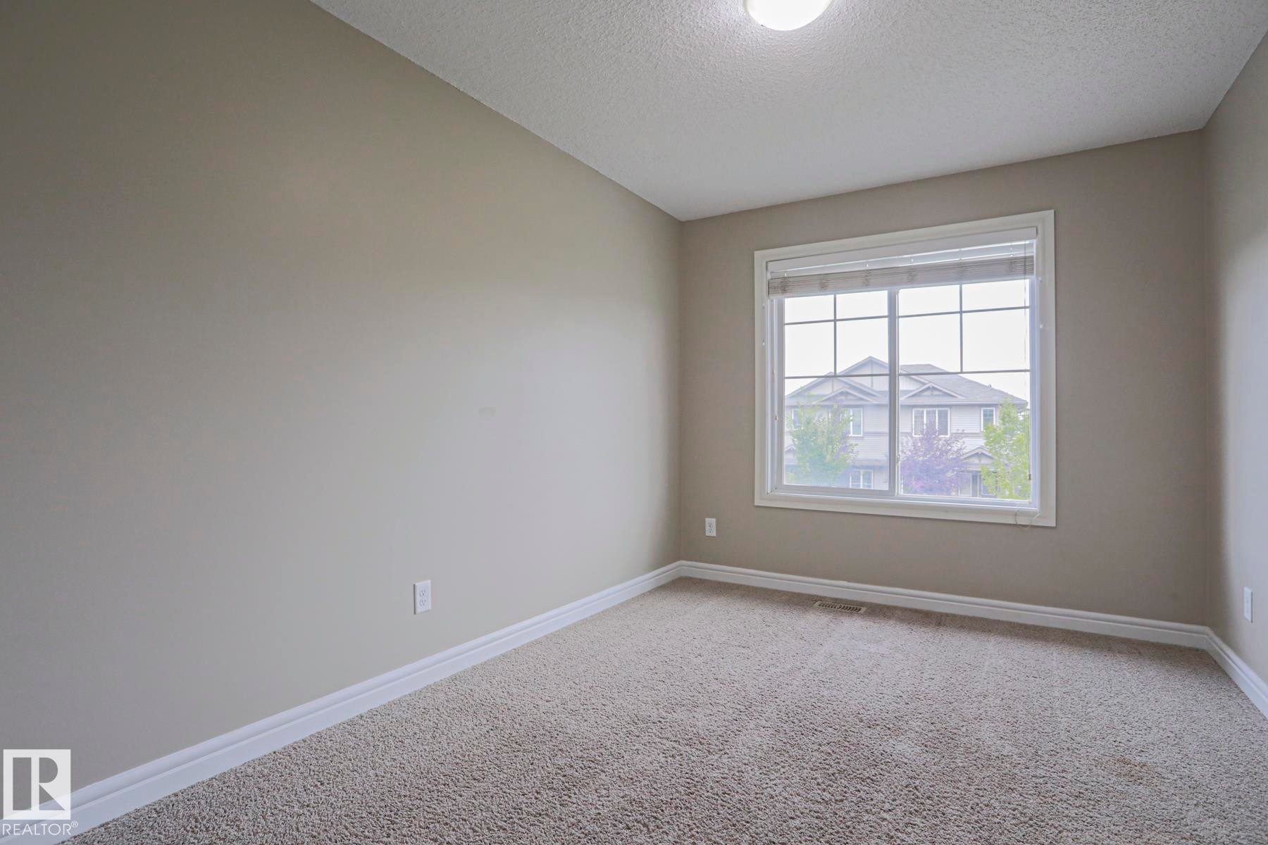 1456 33B Street Nw, Edmonton, AB