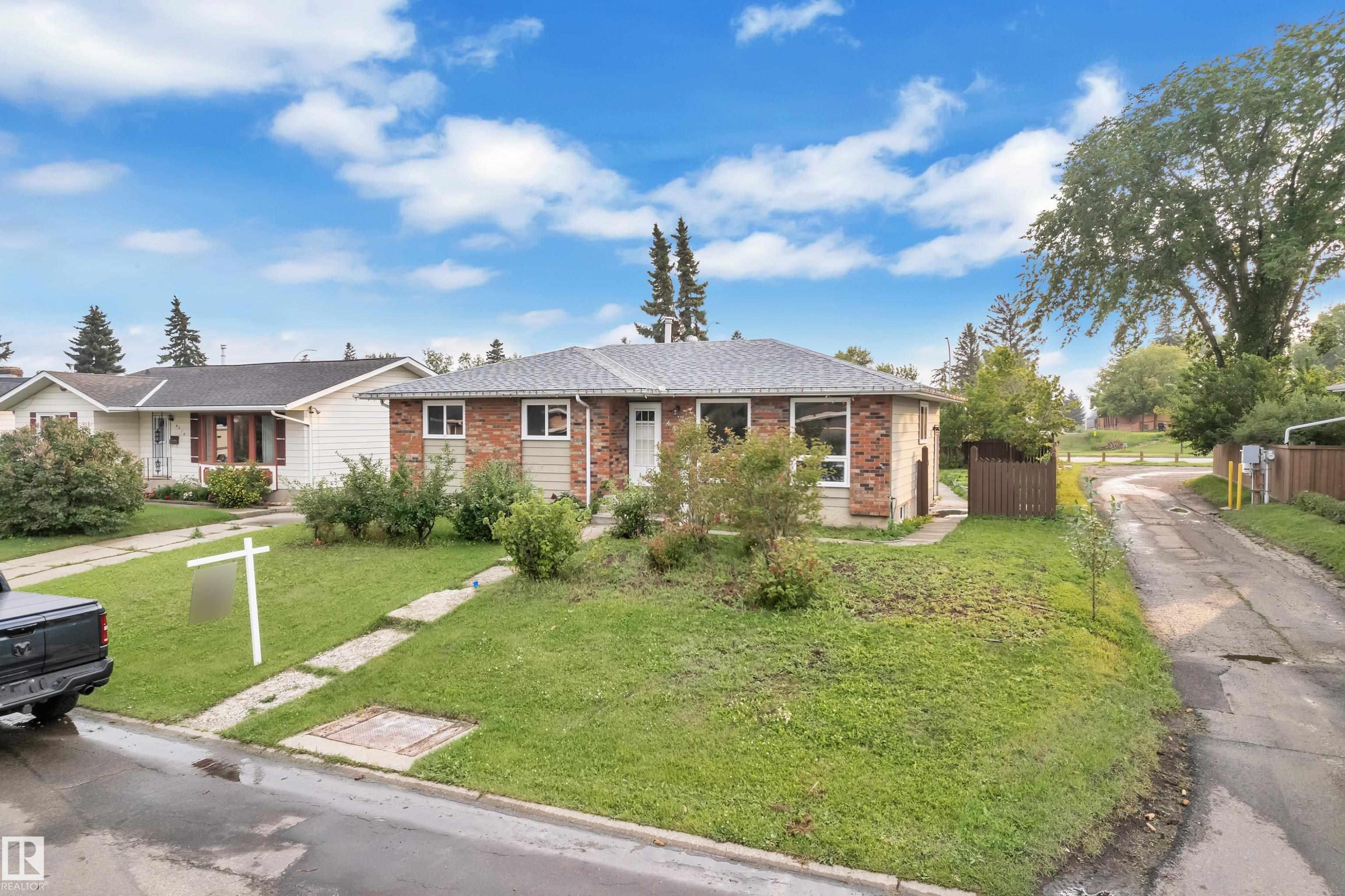 4320 74 Street Nw, Edmonton, AB - Outdoor With Facade