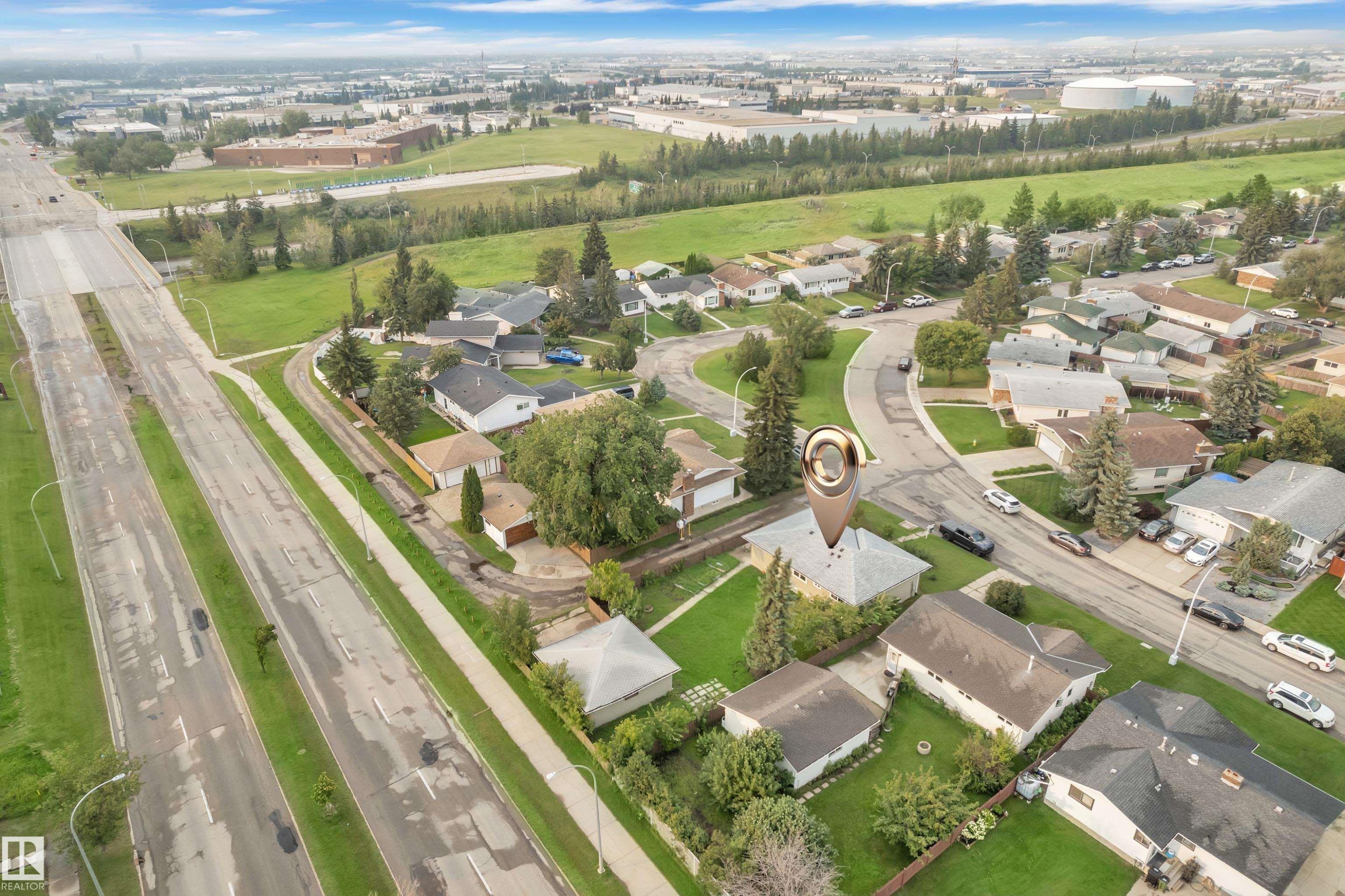 4320 74 Street Nw, Edmonton, AB - Outdoor With View