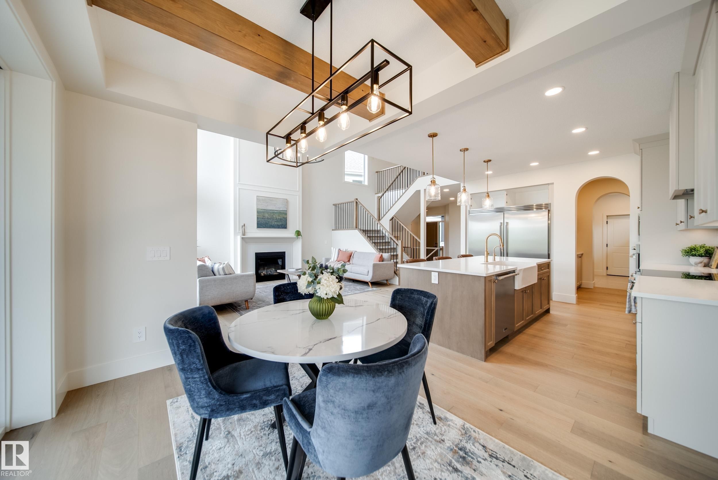 95 Jubilation Drive, St. Albert, AB - Indoor Photo Showing Dining Room