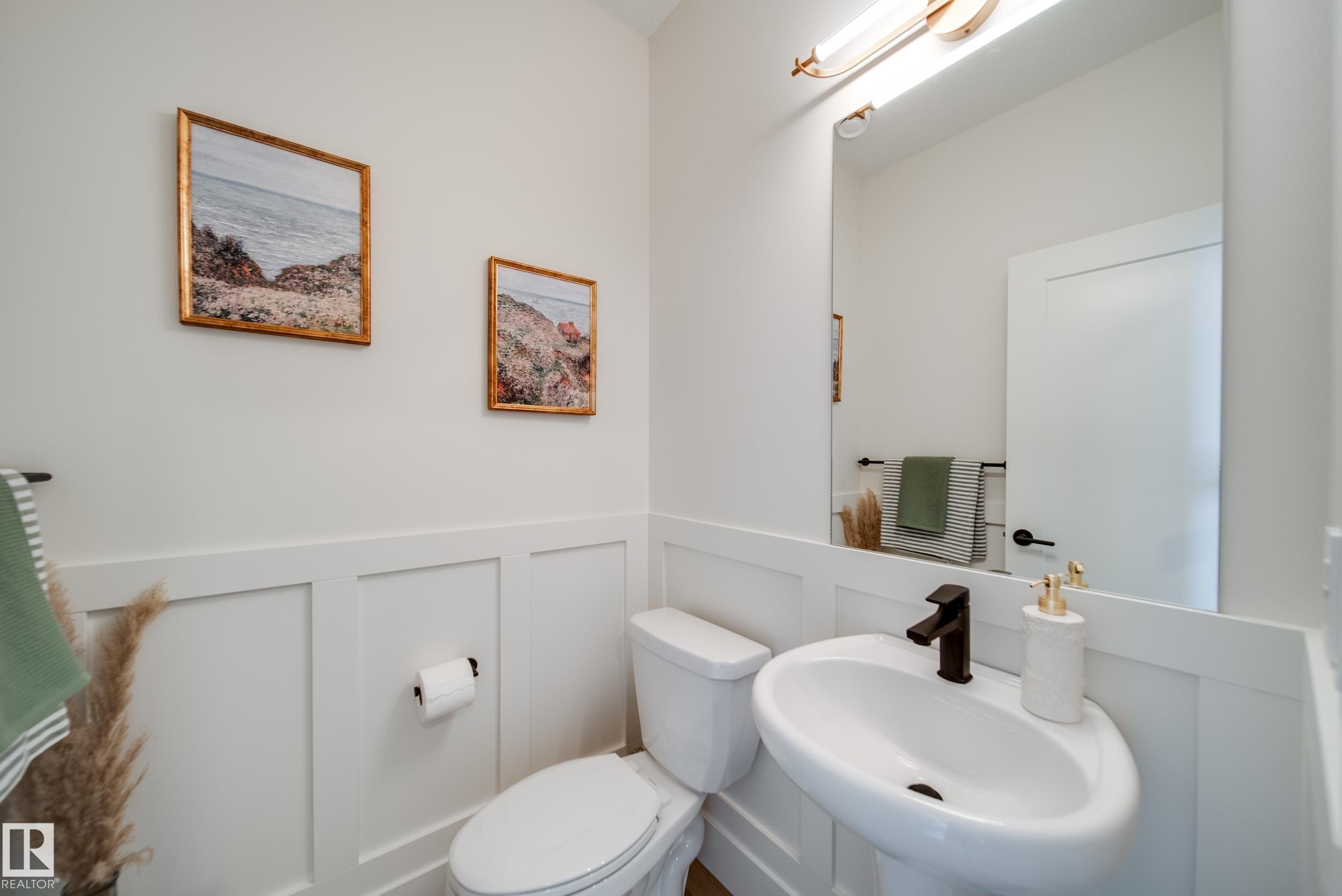 95 Jubilation Drive, St. Albert, AB - Indoor Photo Showing Bathroom