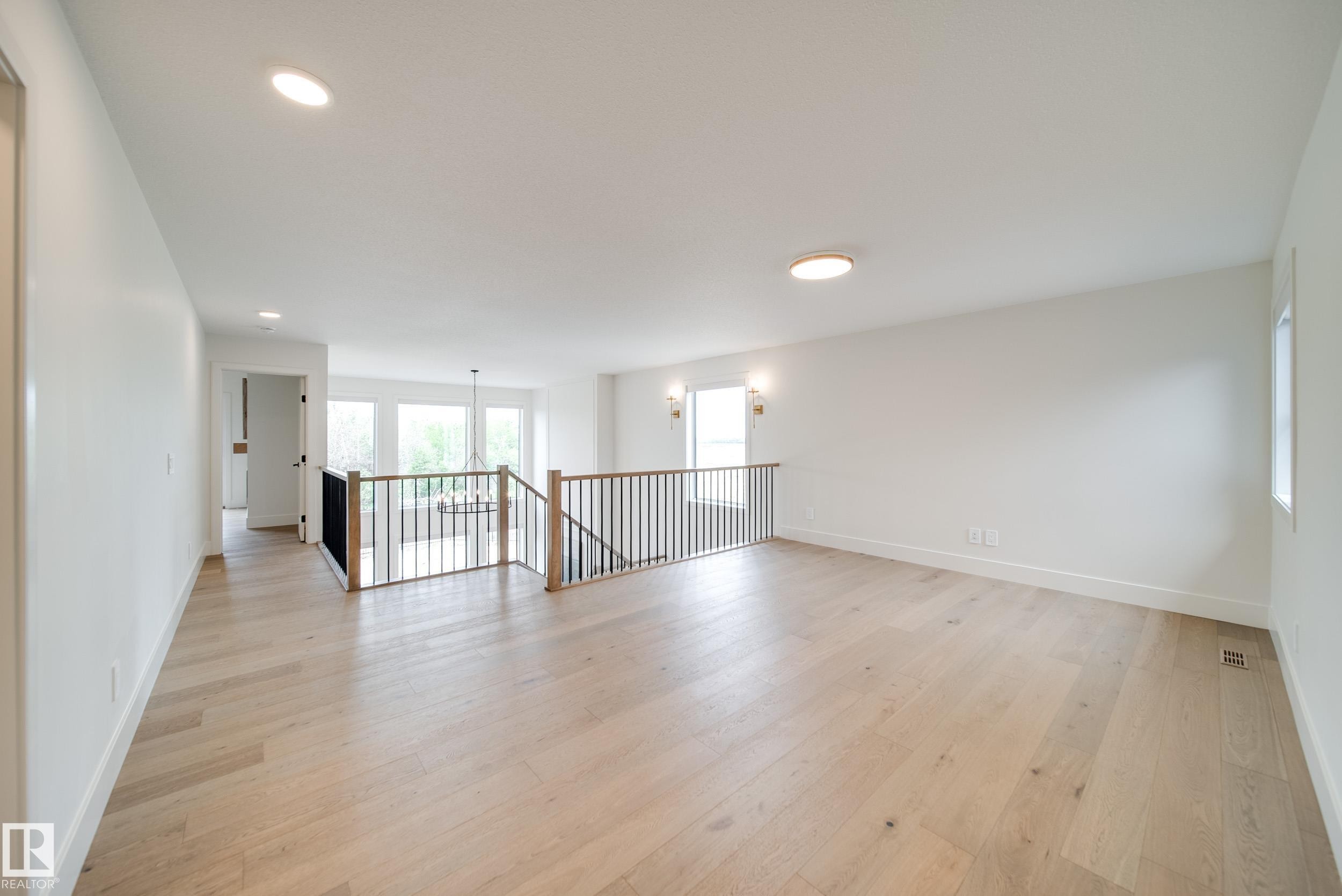 95 Jubilation Drive, St. Albert, AB - Indoor Photo Showing Other Room