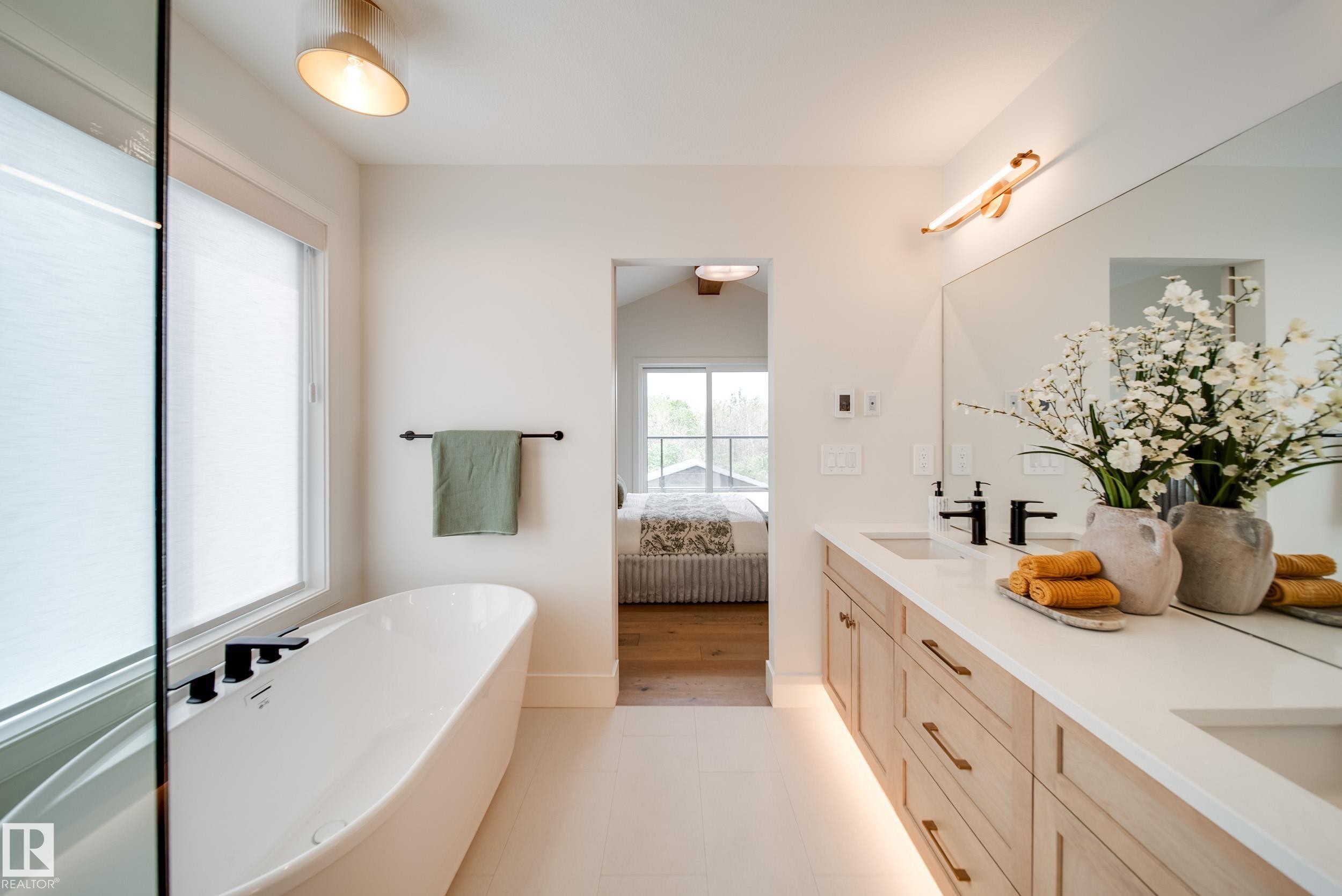 95 Jubilation Drive, St. Albert, AB - Indoor Photo Showing Bathroom