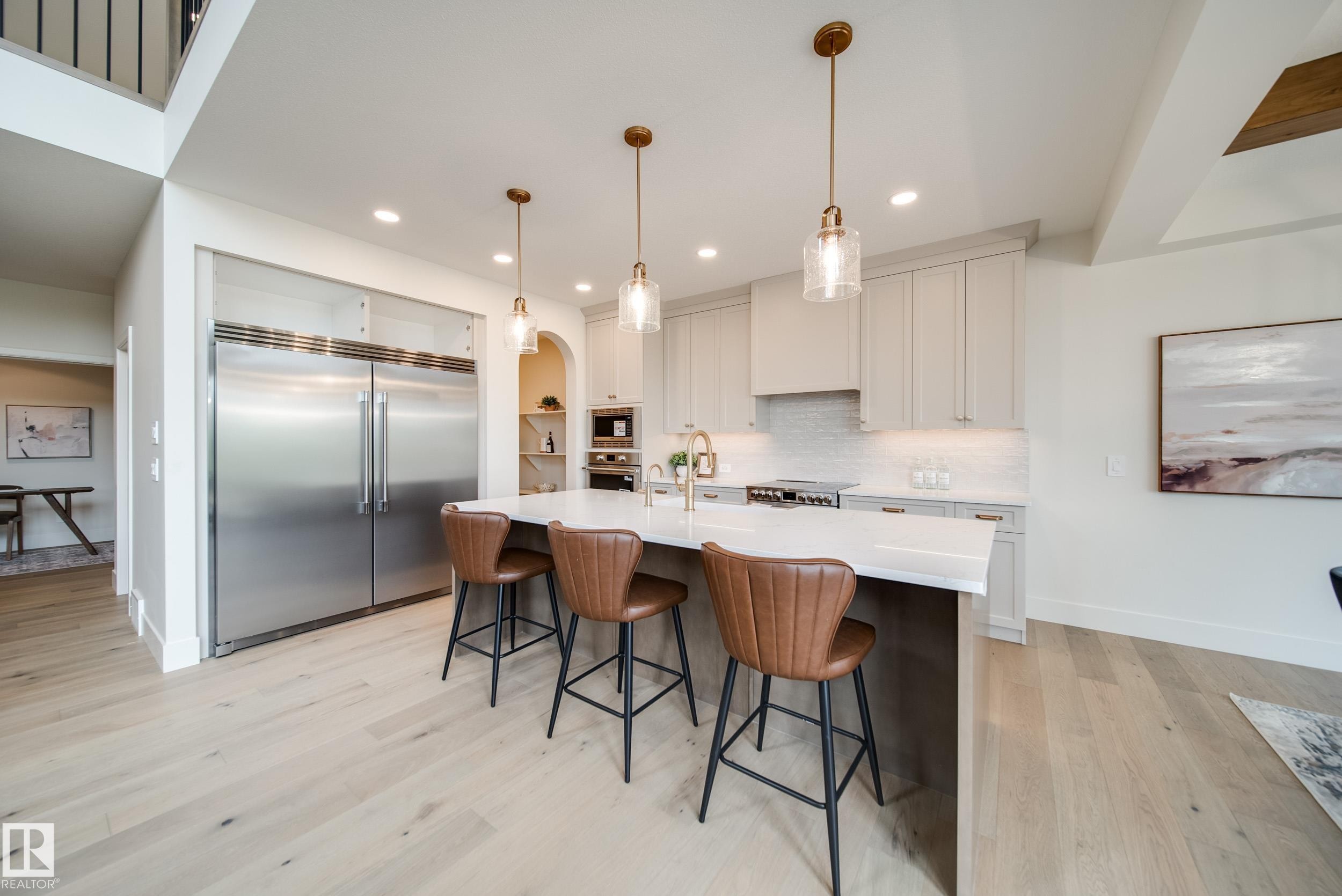 95 Jubilation Drive, St. Albert, AB - Indoor Photo Showing Kitchen With Upgraded Kitchen