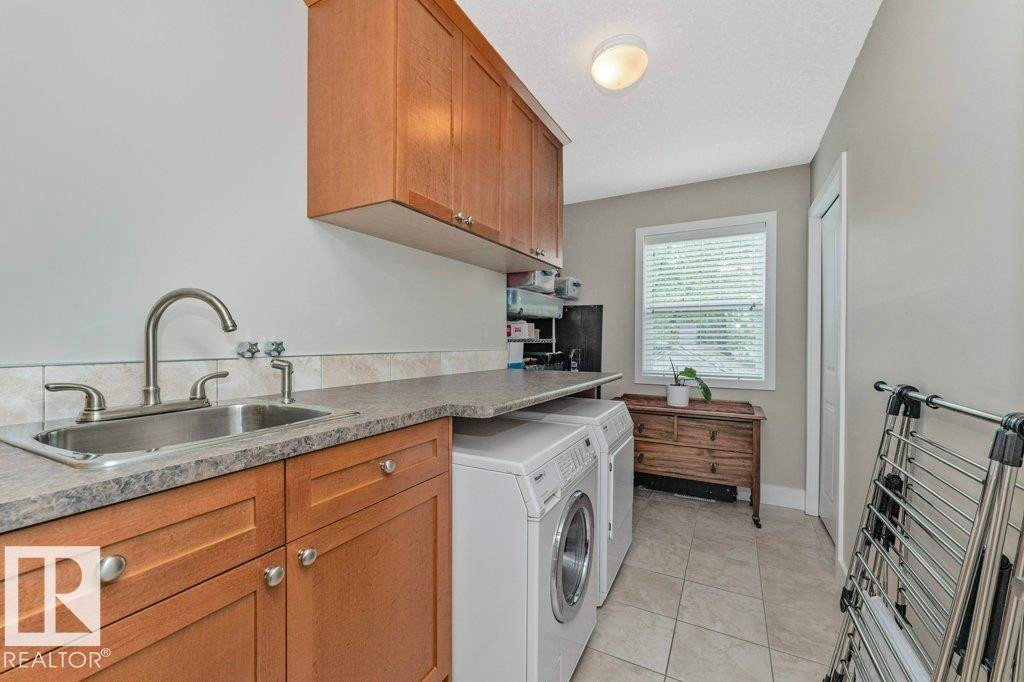 11009 131 Street Nw, Edmonton, AB - Indoor Photo Showing Laundry Room