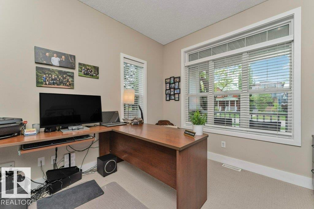 11009 131 Street Nw, Edmonton, AB - Indoor Photo Showing Office