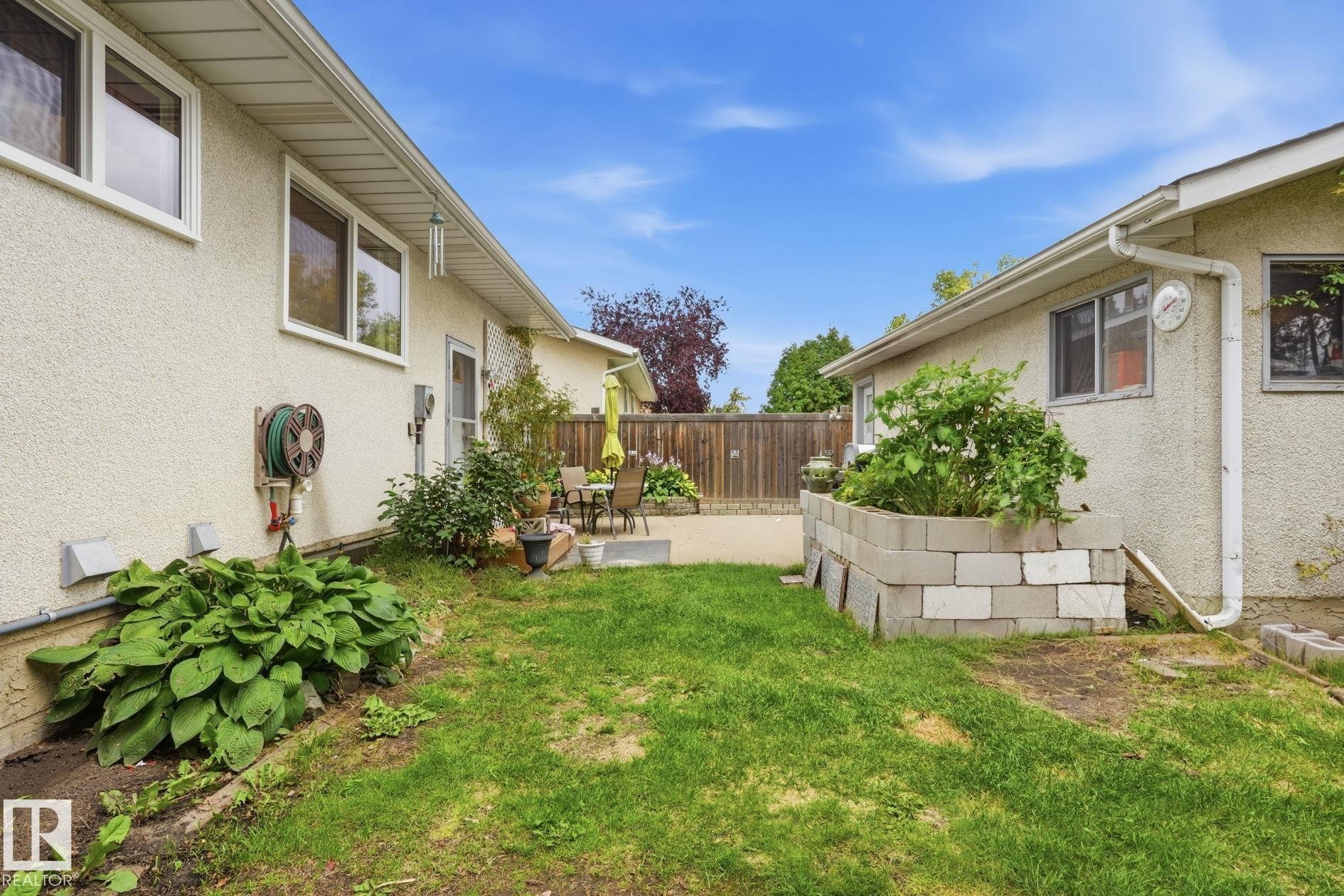 14 Brampton Street, Spruce Grove, AB - Outdoor
