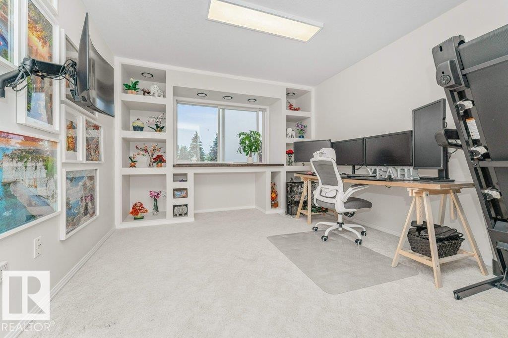#208 10421 42 Av Nw, Edmonton, AB - Indoor Photo Showing Office