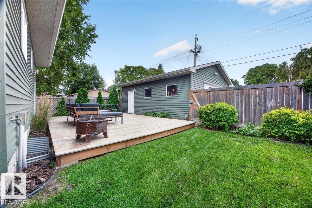 12126 47 Street Nw, Edmonton, AB - Outdoor With Exterior
