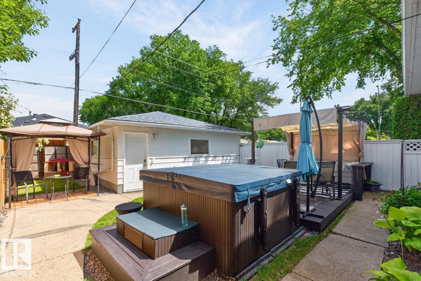 7724 97 Avenue Nw, Edmonton, AB - Outdoor With Deck Patio Veranda