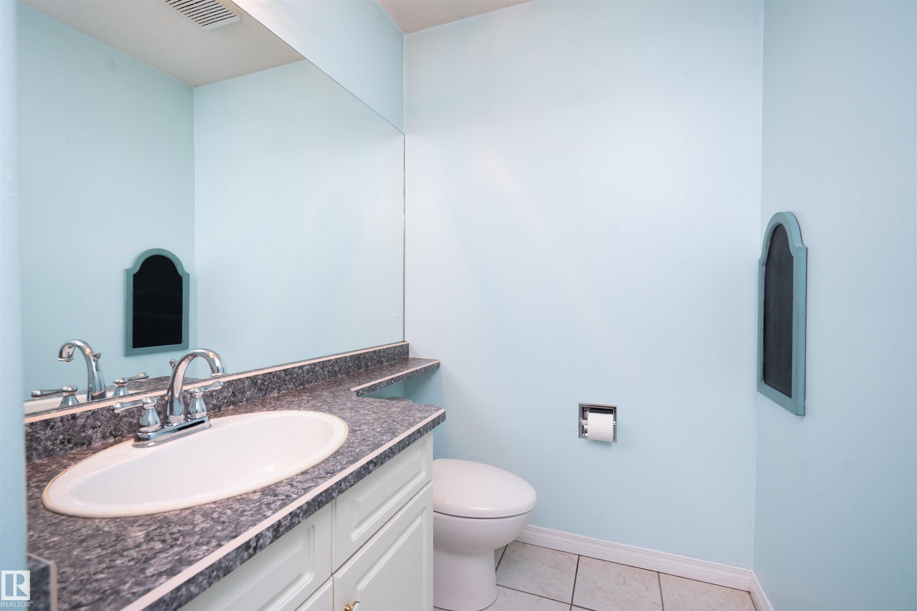 3811 44 Street Nw, Edmonton, AB - Indoor Photo Showing Bathroom