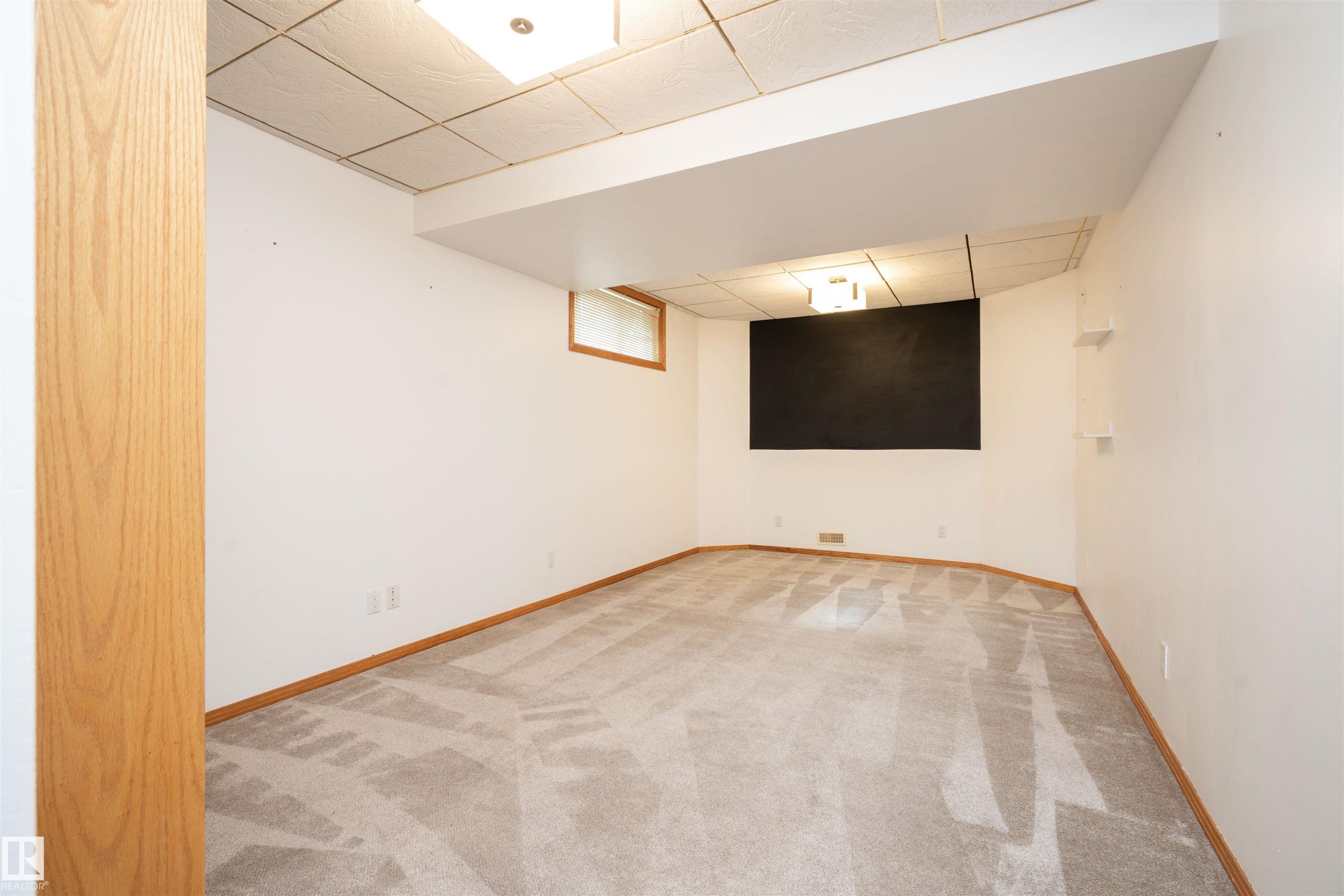 3811 44 Street Nw, Edmonton, AB - Indoor Photo Showing Other Room
