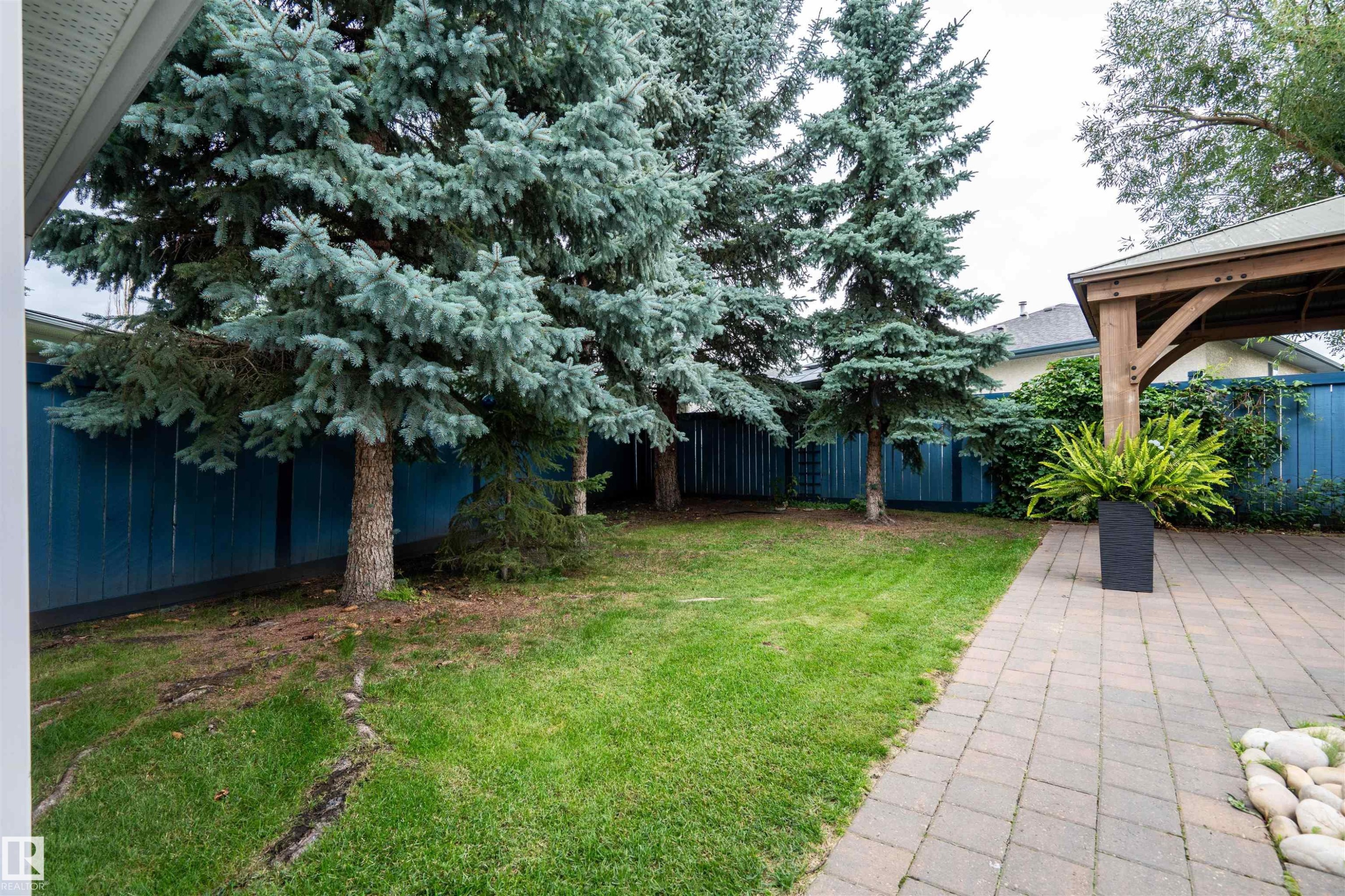 3811 44 Street Nw, Edmonton, AB - Outdoor