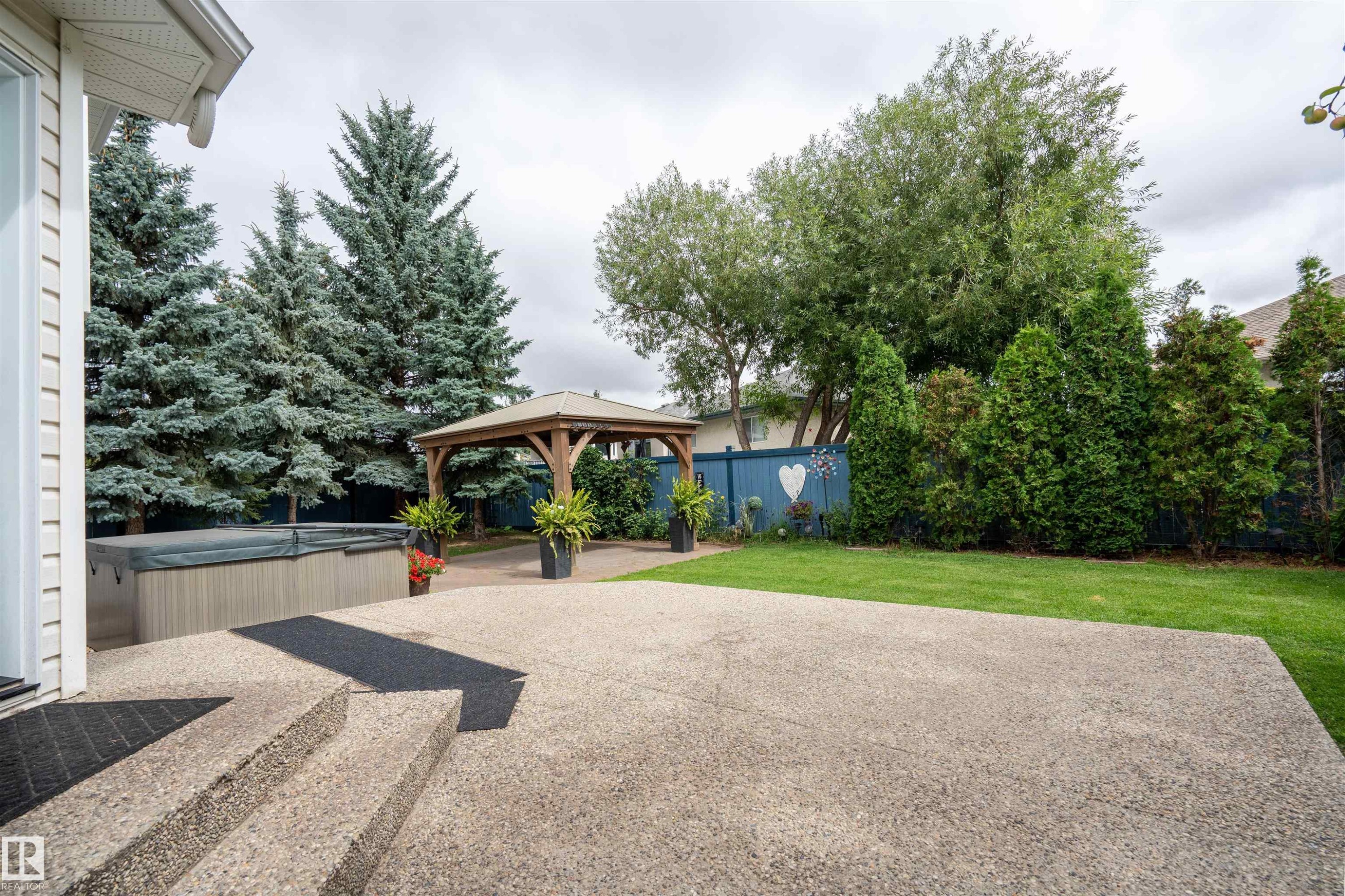3811 44 Street Nw, Edmonton, AB - Outdoor With Backyard