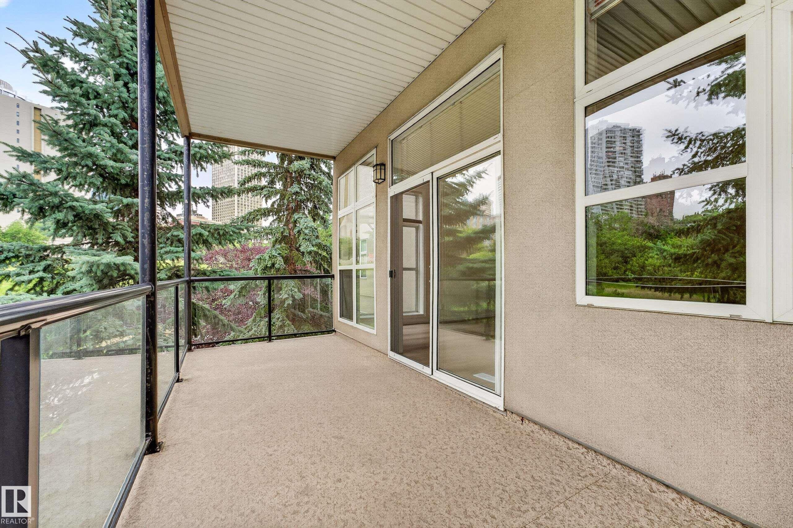 #304 9804 101 St Nw, Edmonton, AB - Outdoor With Exterior