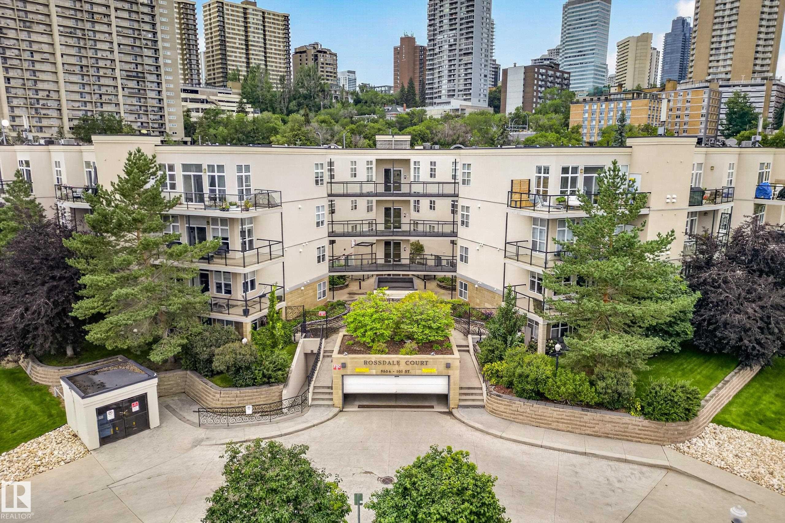 #304 9804 101 St Nw, Edmonton, AB - Outdoor With Facade