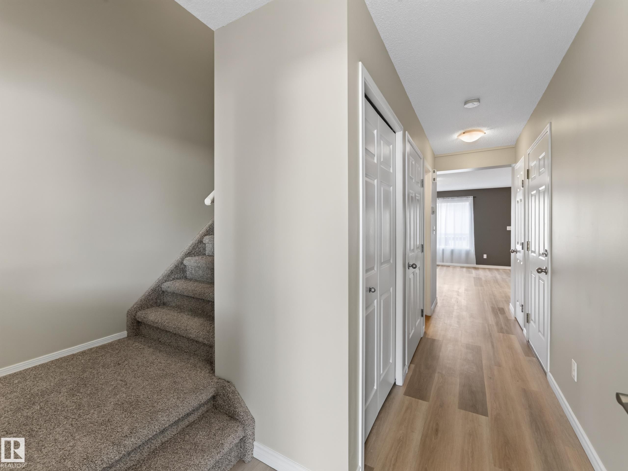 13003 101 Street Nw, Edmonton, AB - Indoor Photo Showing Other Room