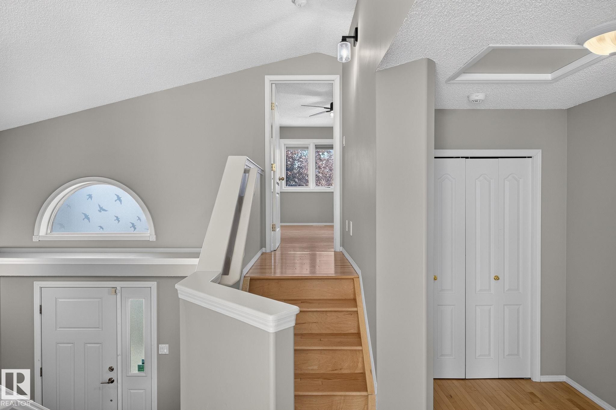 227 Wyman Lane Nw, Edmonton, AB - Indoor Photo Showing Other Room