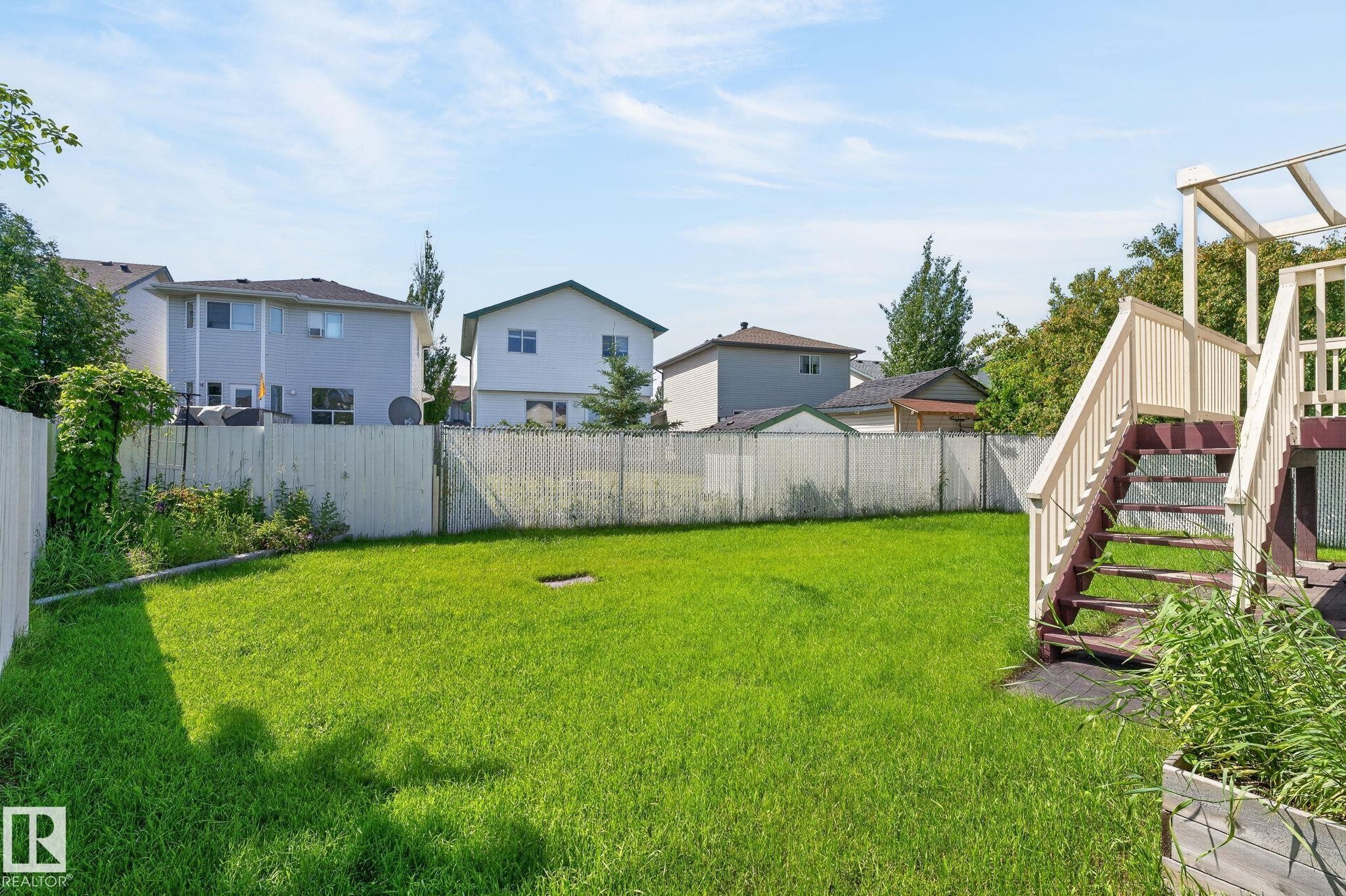 227 Wyman Lane Nw, Edmonton, AB - Outdoor With Backyard