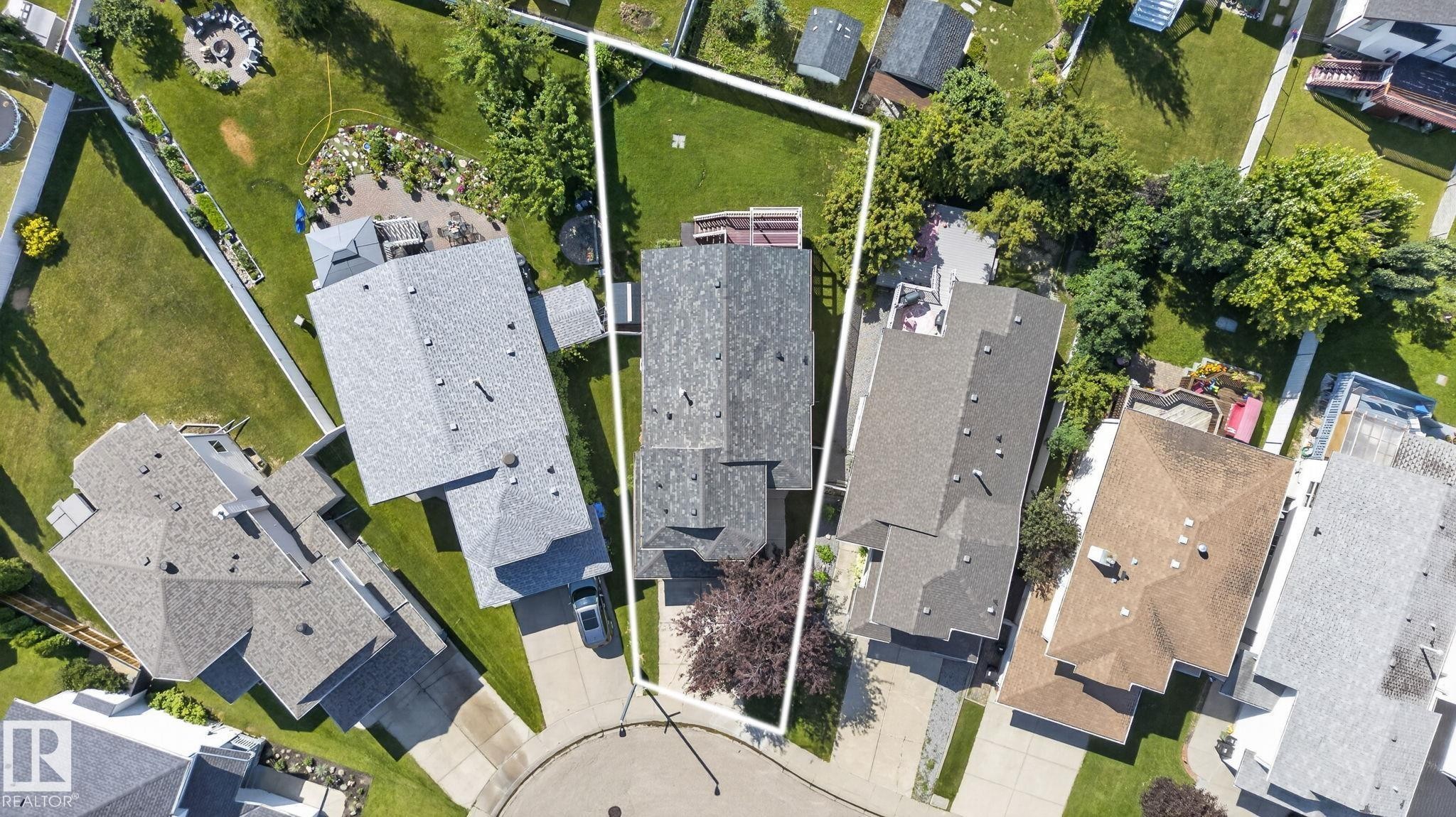 227 Wyman Lane Nw, Edmonton, AB - Outdoor With View