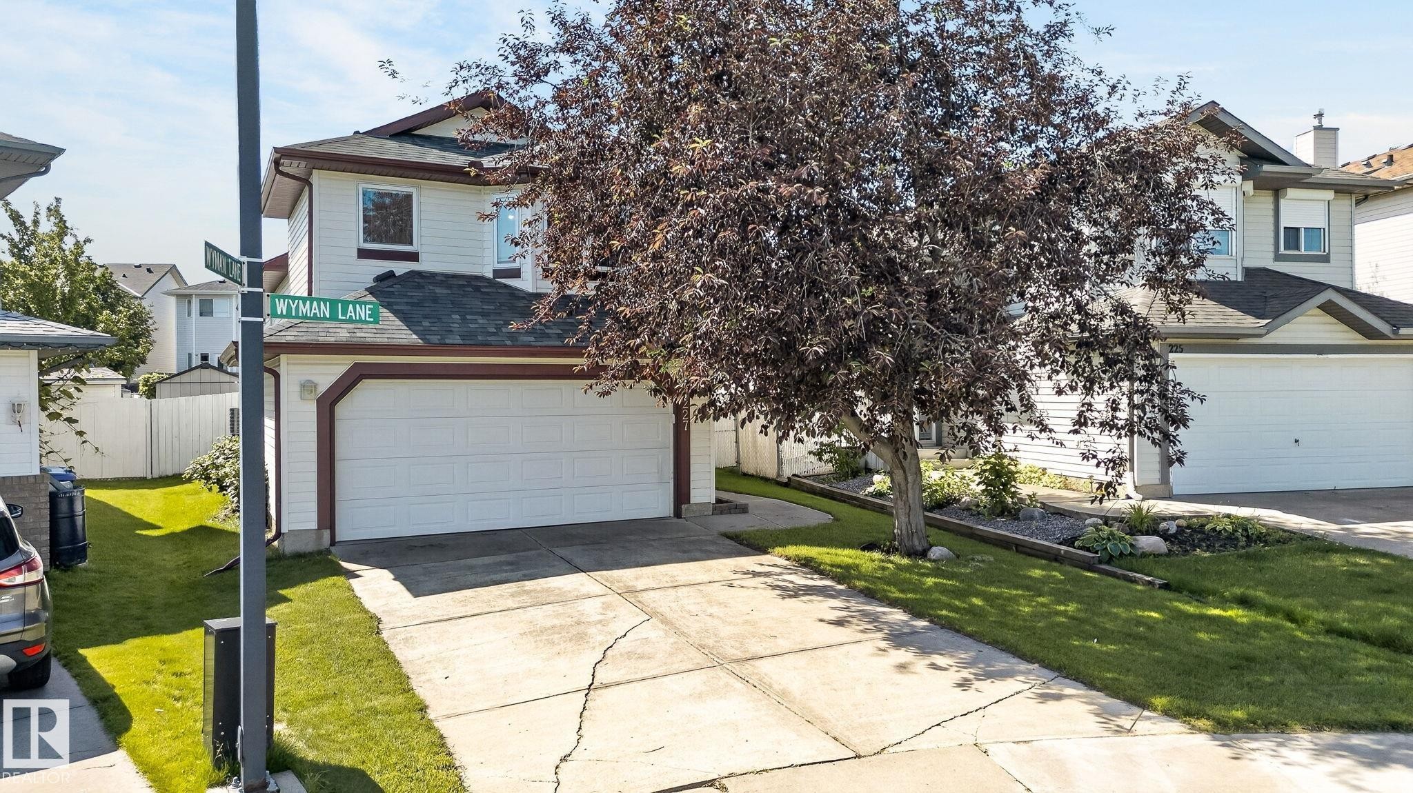 227 Wyman Lane Nw, Edmonton, AB - Outdoor