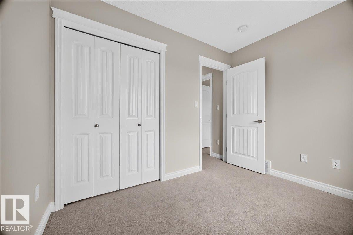 8305 Ellis Crescent Nw, Edmonton, AB - Indoor