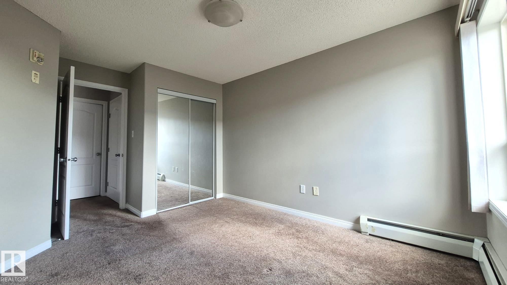 #422 151 Edwards Dr Sw, Edmonton, AB - Indoor Photo Showing Other Room