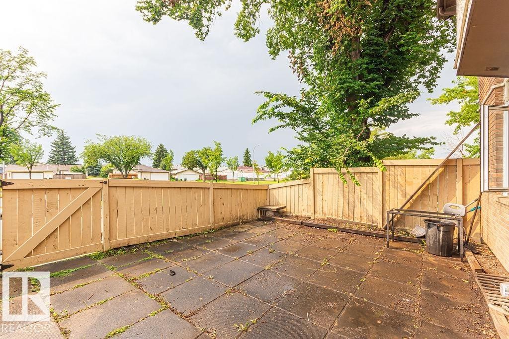 #5 14205 82 St Nw, Edmonton, AB - Outdoor
