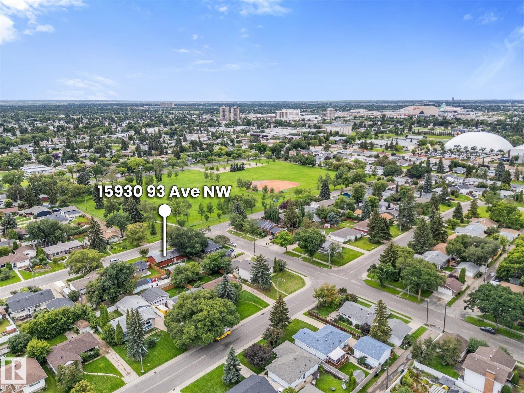 15930 93 Avenue Nw, Edmonton, AB - Outdoor With View