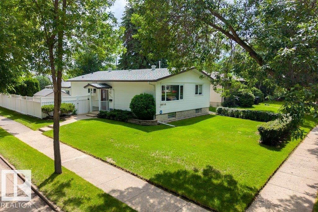 11217 38 Street Nw, Edmonton, AB - Outdoor