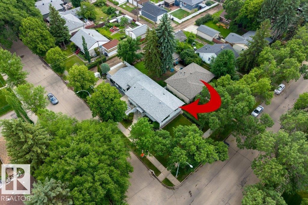 11217 38 Street Nw, Edmonton, AB - Outdoor With View