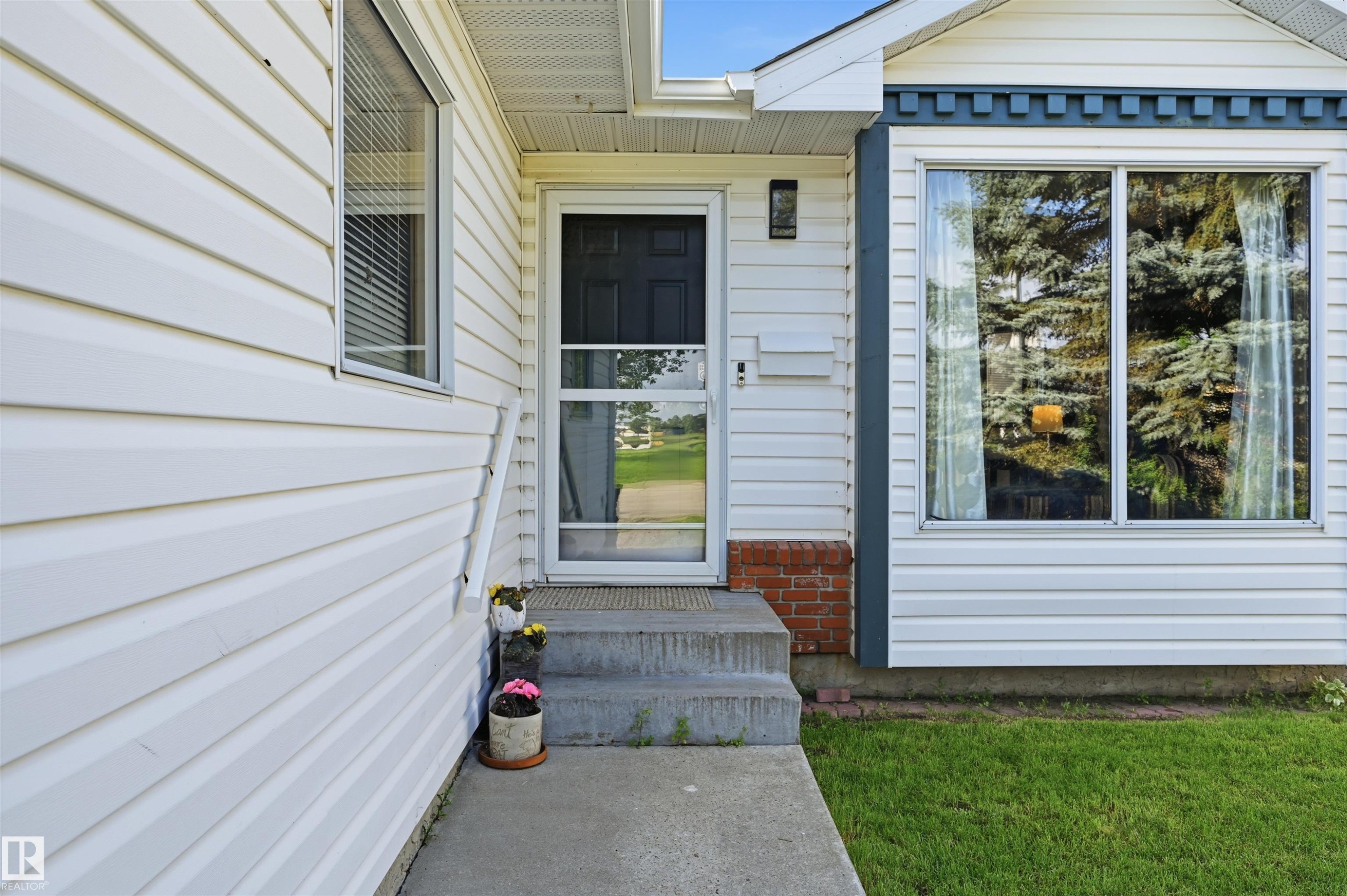 18639 72 Avenue Nw, Edmonton, AB - Outdoor With Exterior