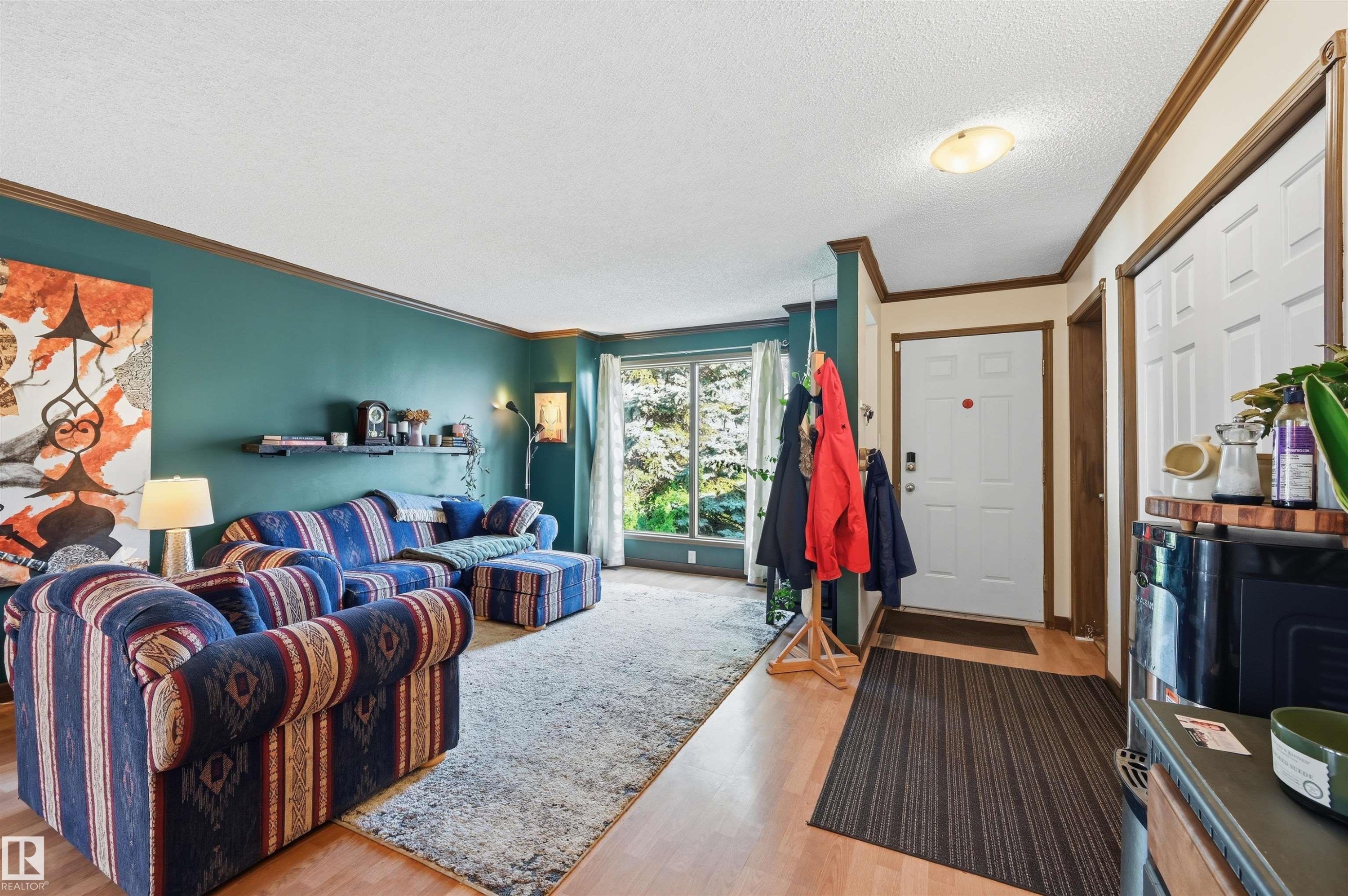18639 72 Avenue Nw, Edmonton, AB - Indoor