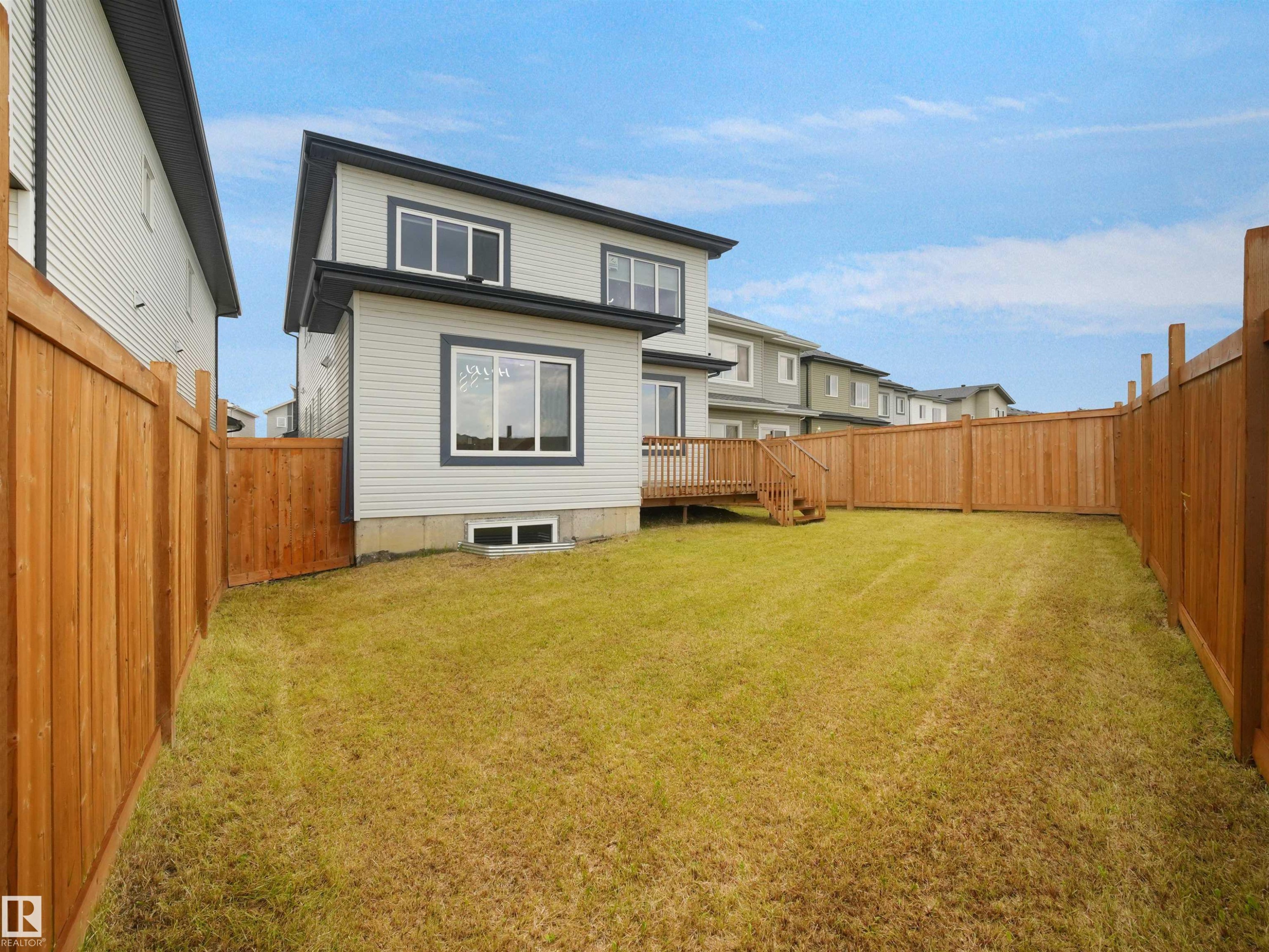 829 Morris Avenue, Leduc, AB - Outdoor
