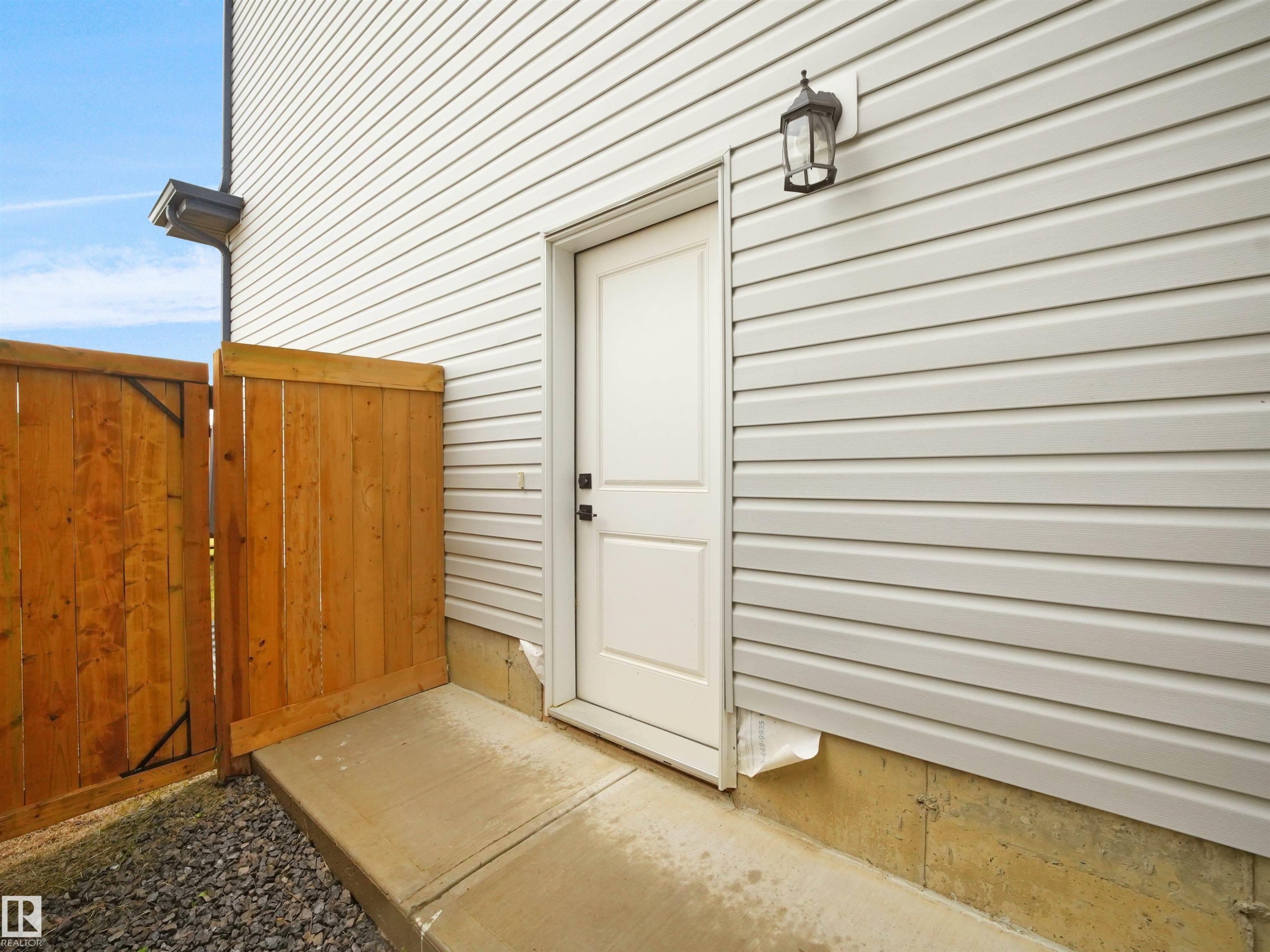 829 Morris Avenue, Leduc, AB - Outdoor With Exterior