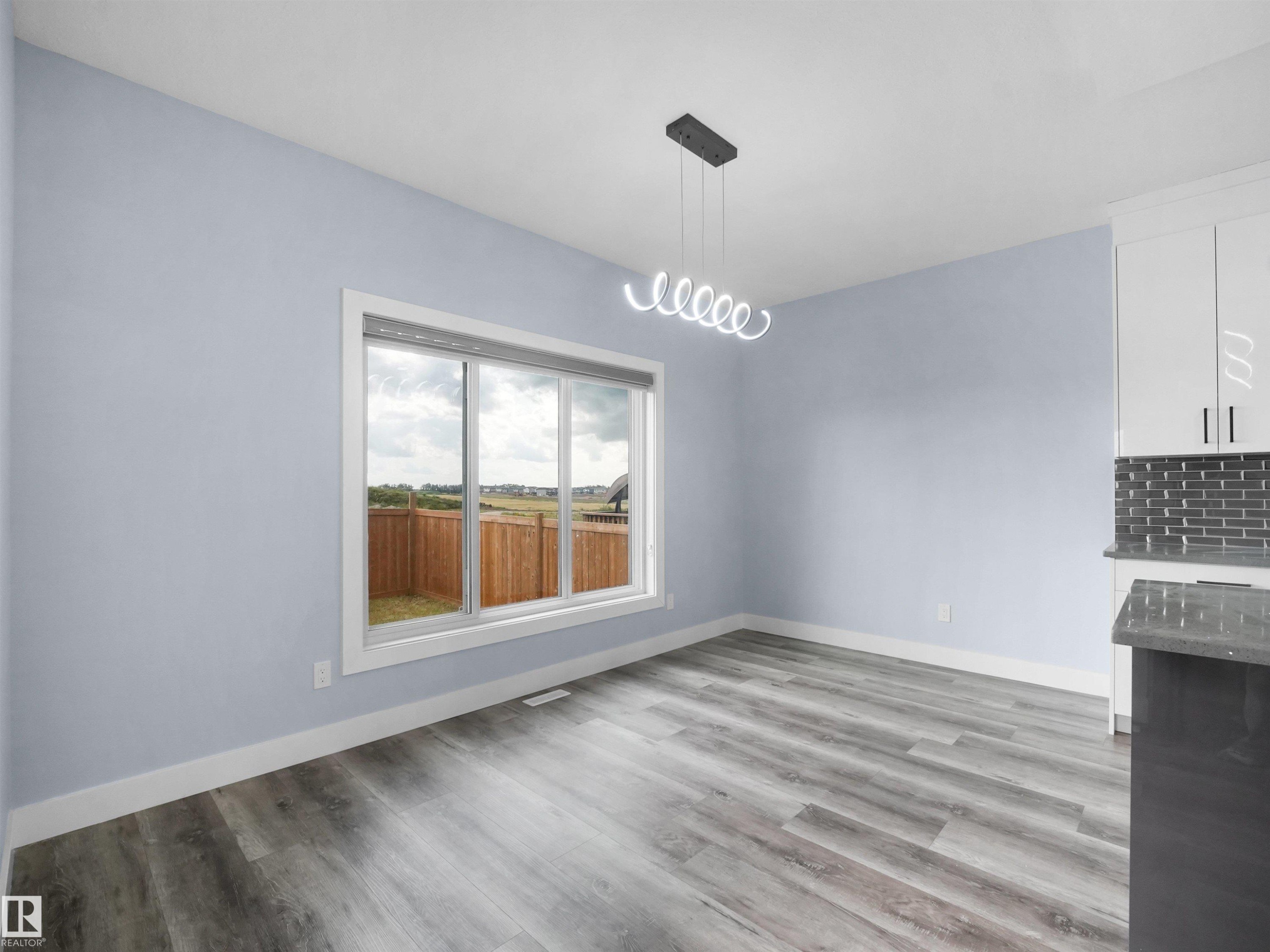 829 Morris Avenue, Leduc, AB - Indoor Photo Showing Other Room
