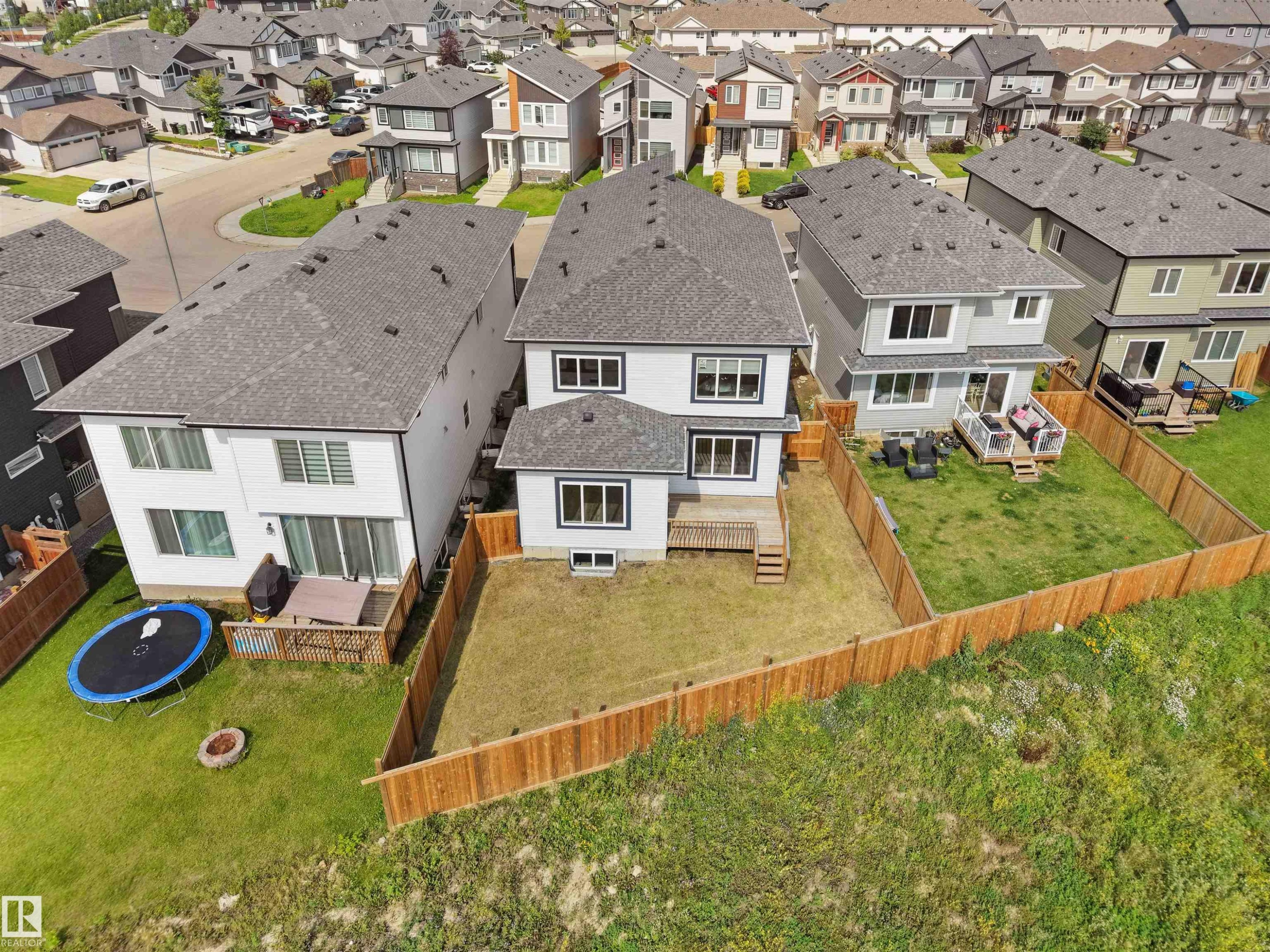 829 Morris Avenue, Leduc, AB - Outdoor