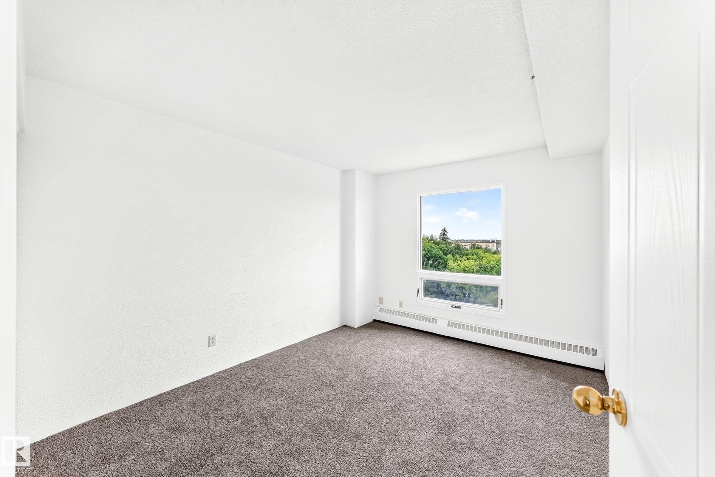 #706 11211 85 St Nw, Edmonton, AB - Indoor Photo Showing Other Room
