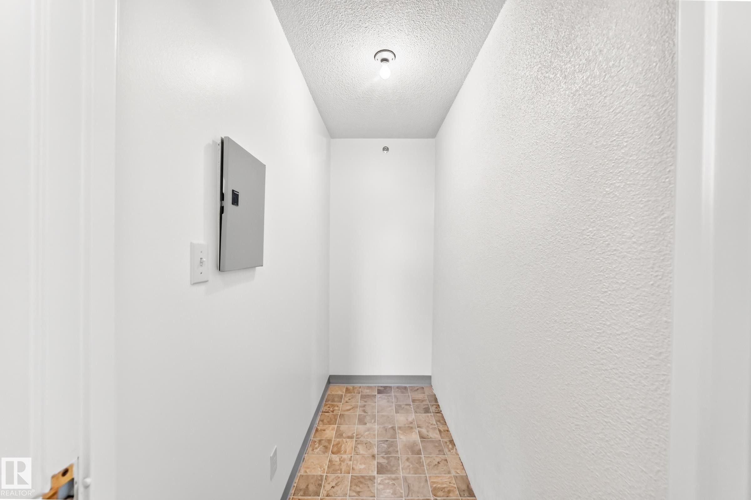 #706 11211 85 St Nw, Edmonton, AB - Indoor Photo Showing Other Room
