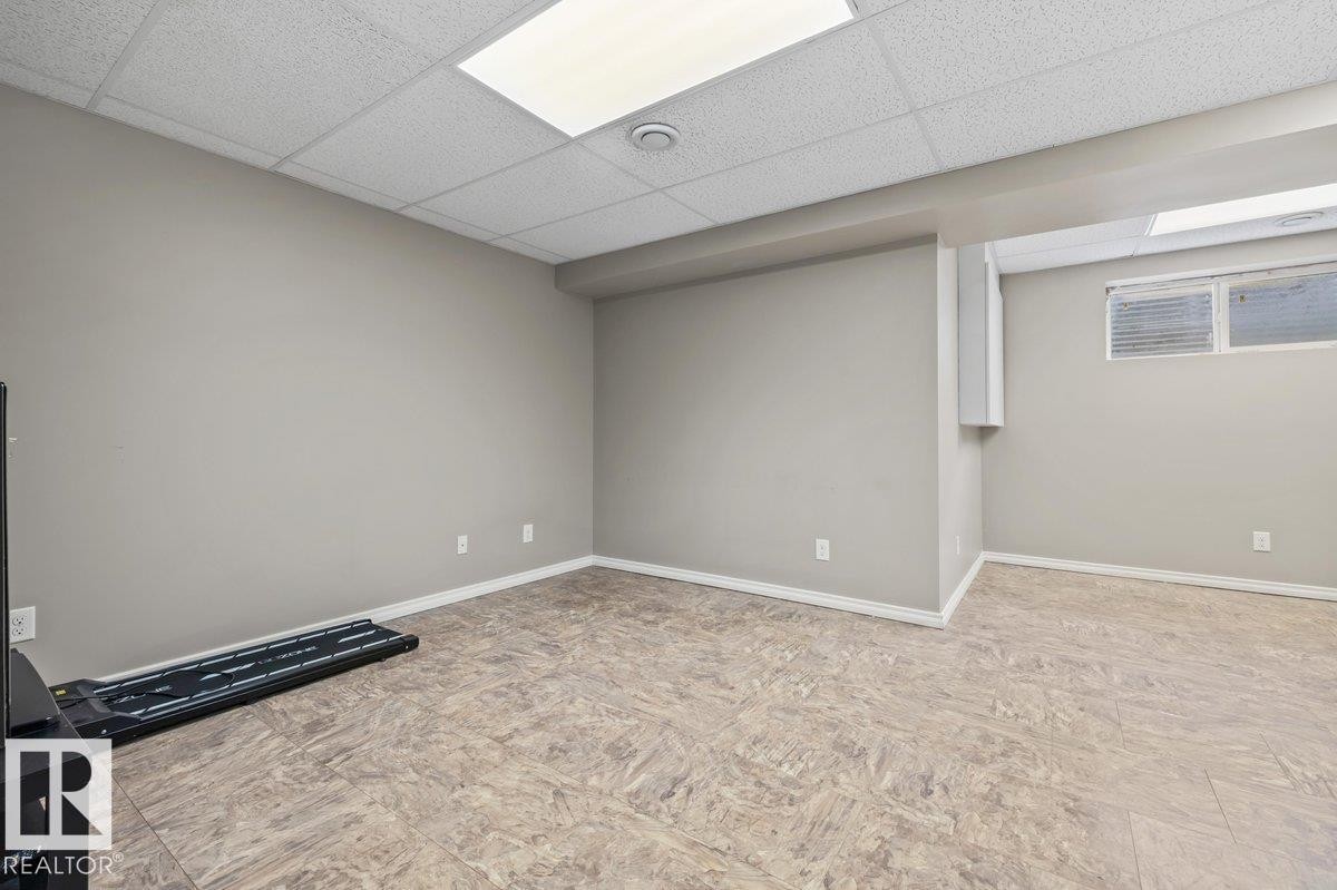 17020 78A Street Nw, Edmonton, AB - Indoor