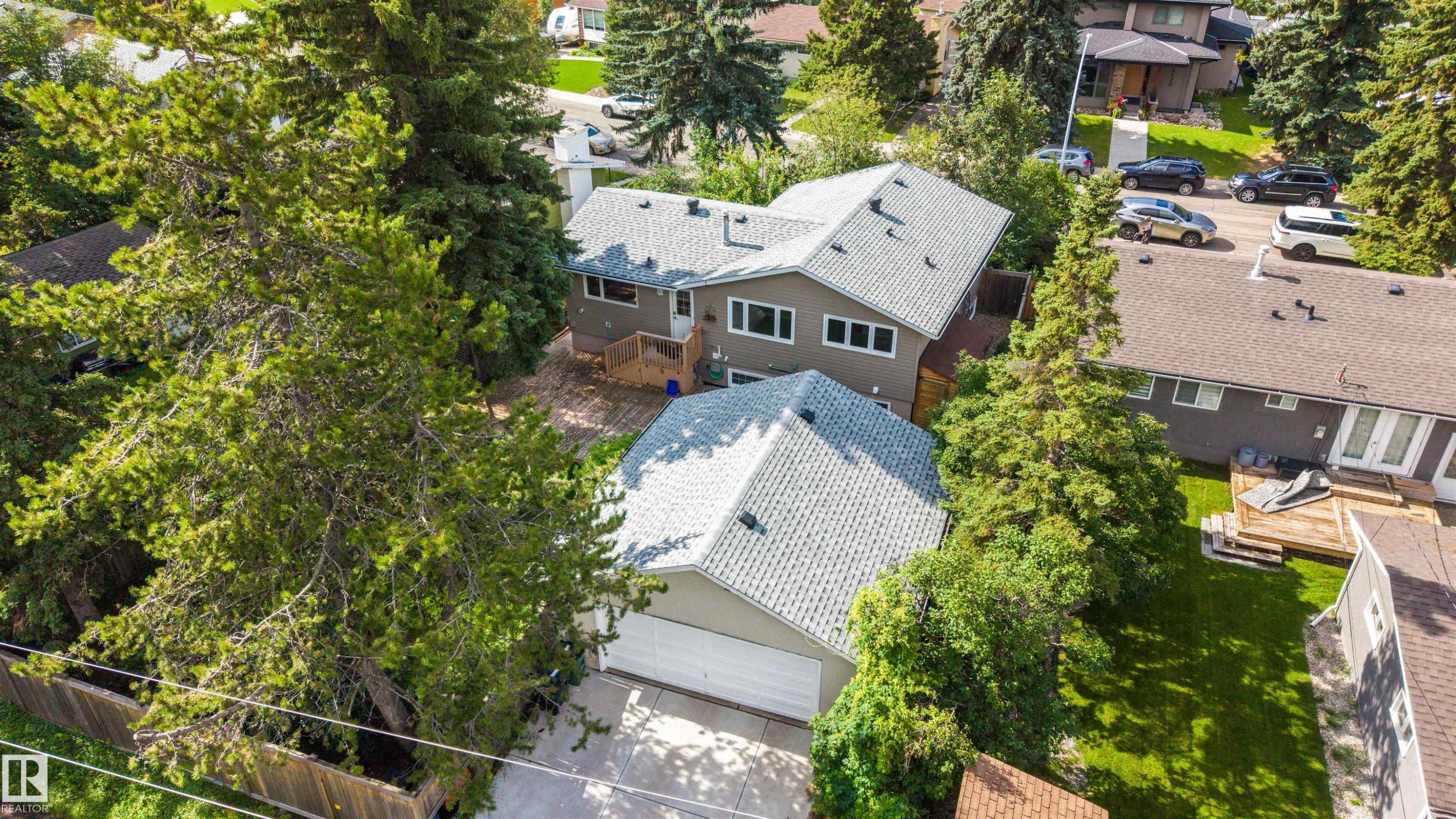 4139 122 Street Nw, Edmonton, AB - Outdoor