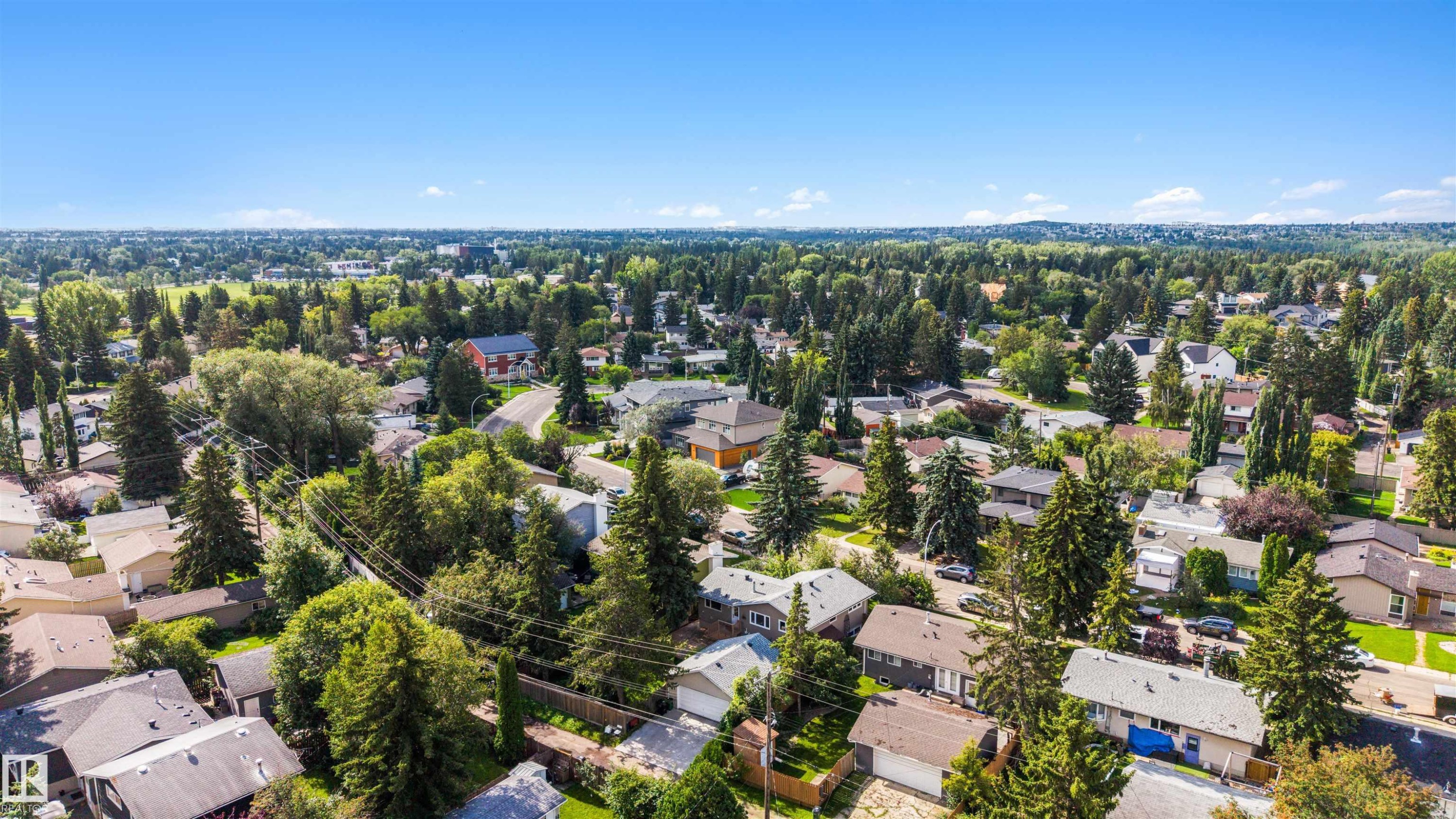 4139 122 Street Nw, Edmonton, AB - Outdoor With View